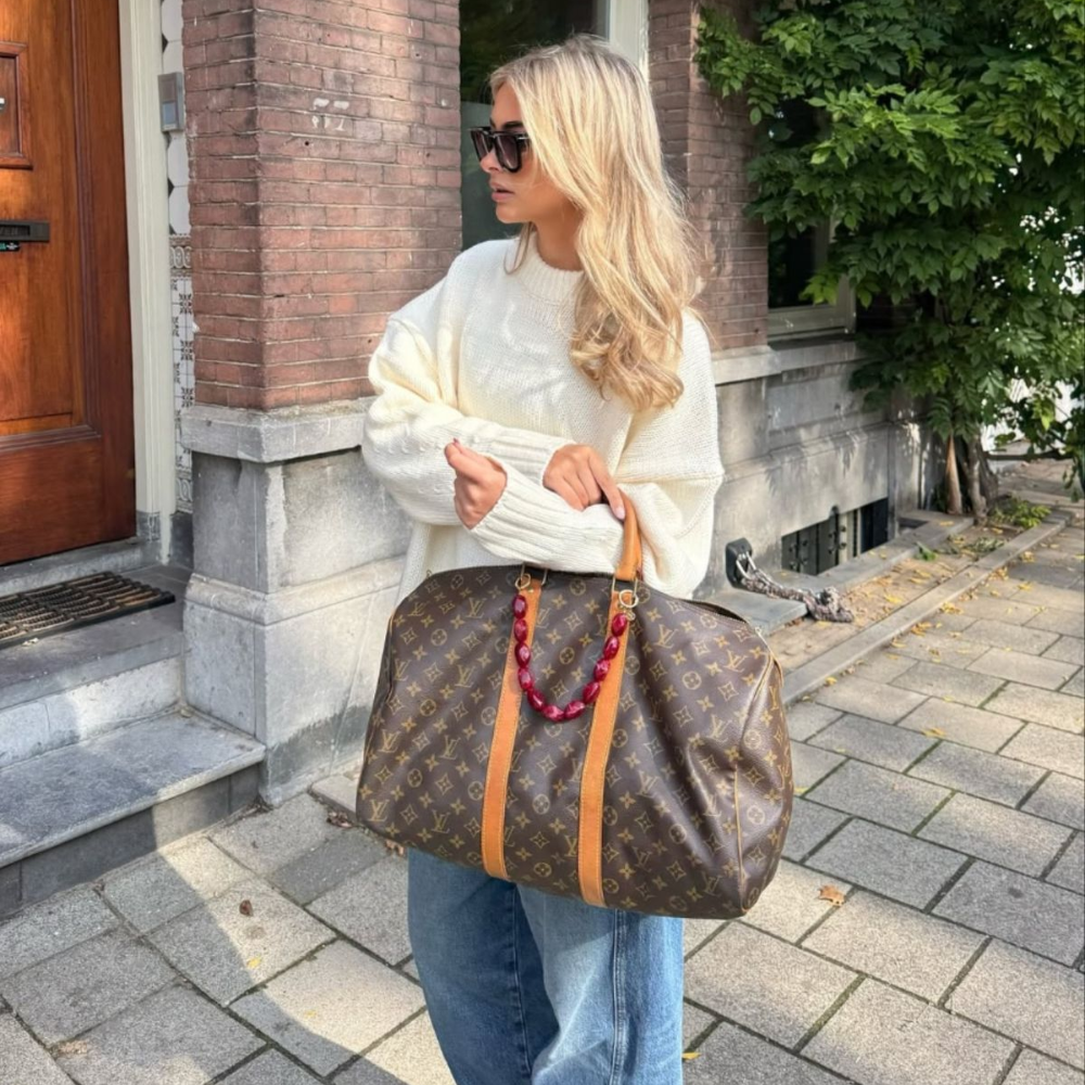 What sizes does the Louis Vuitton Keepall come in?