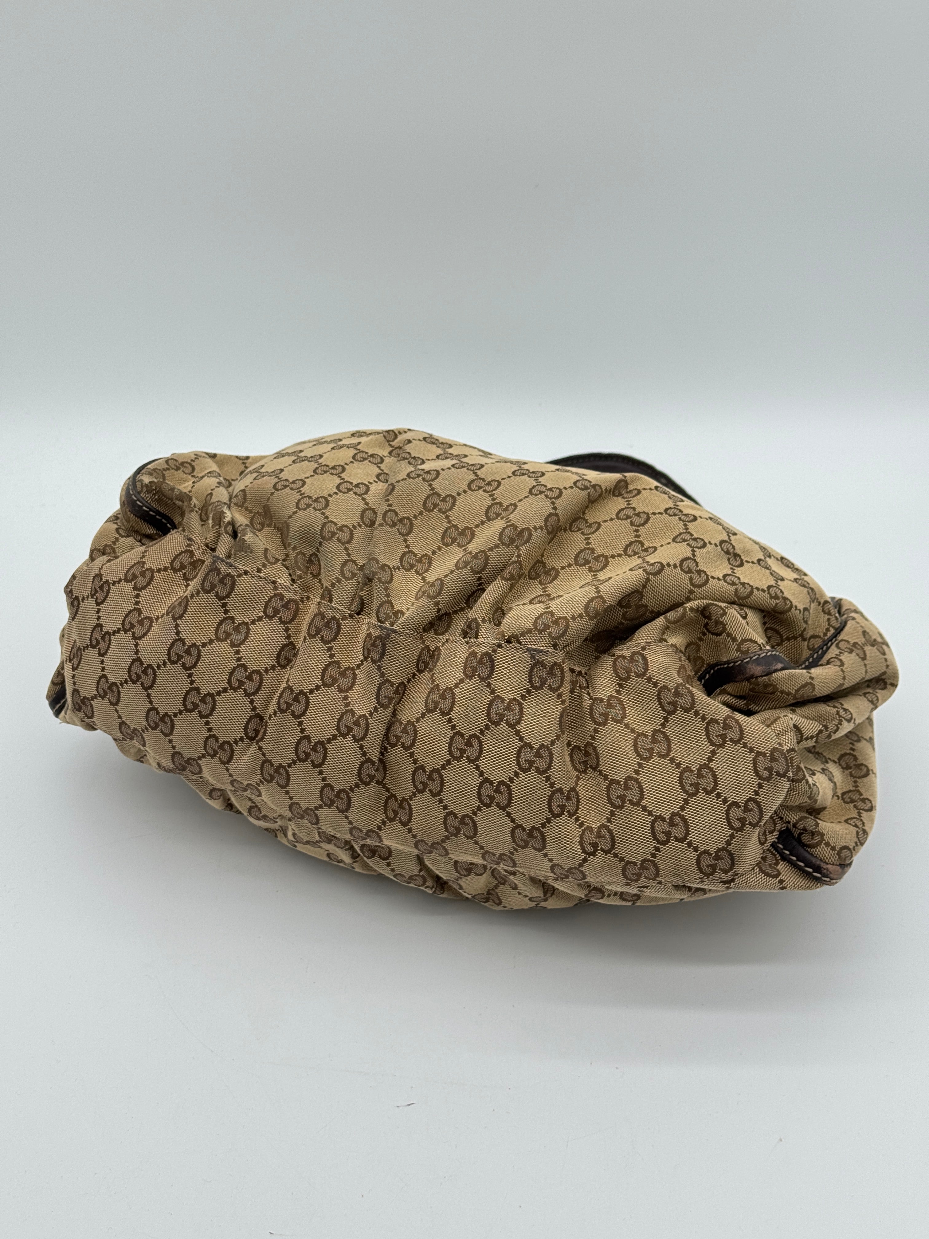 Gucci Abbey D-Ring