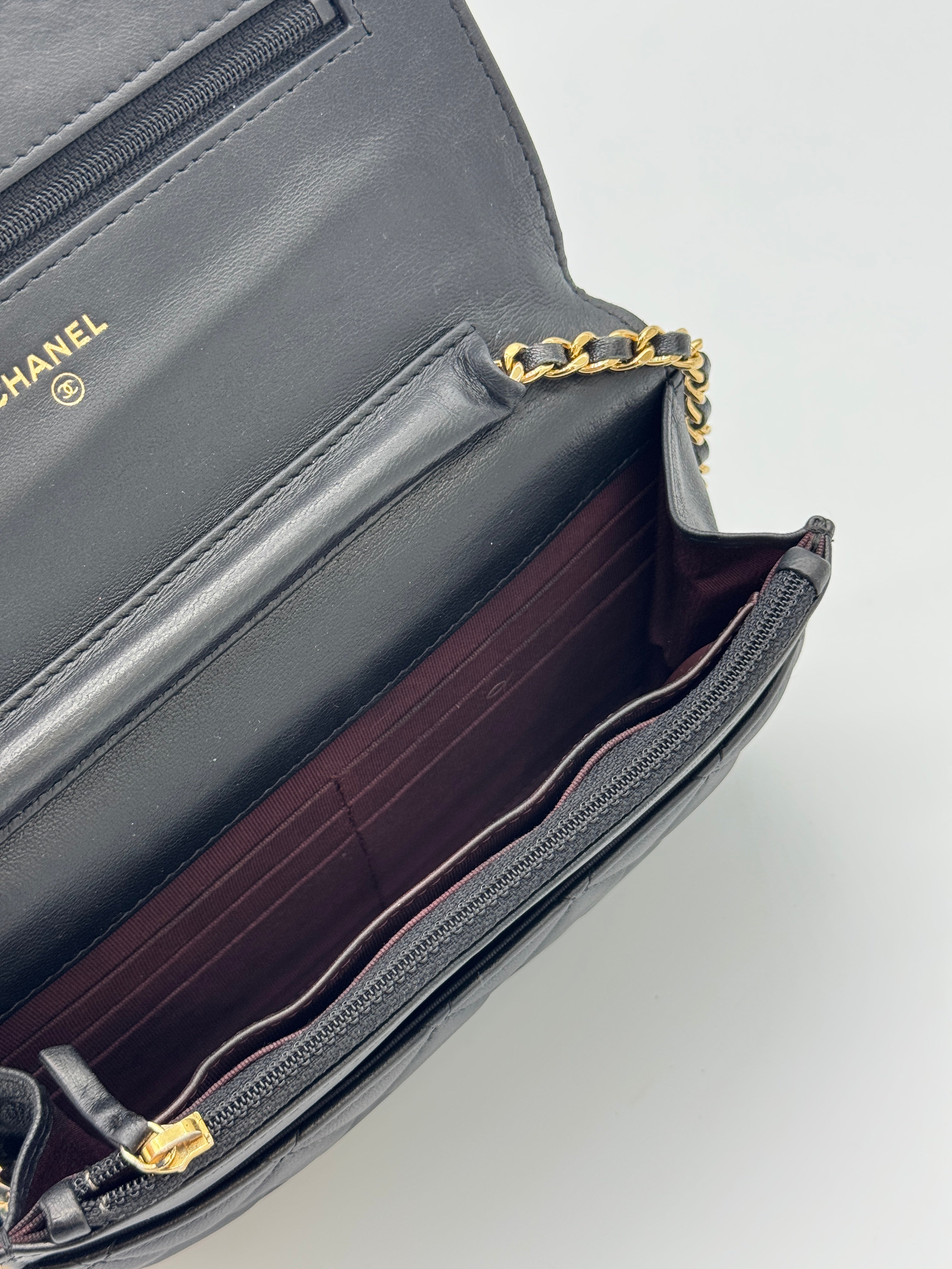 Chanel Wallet on Chain
