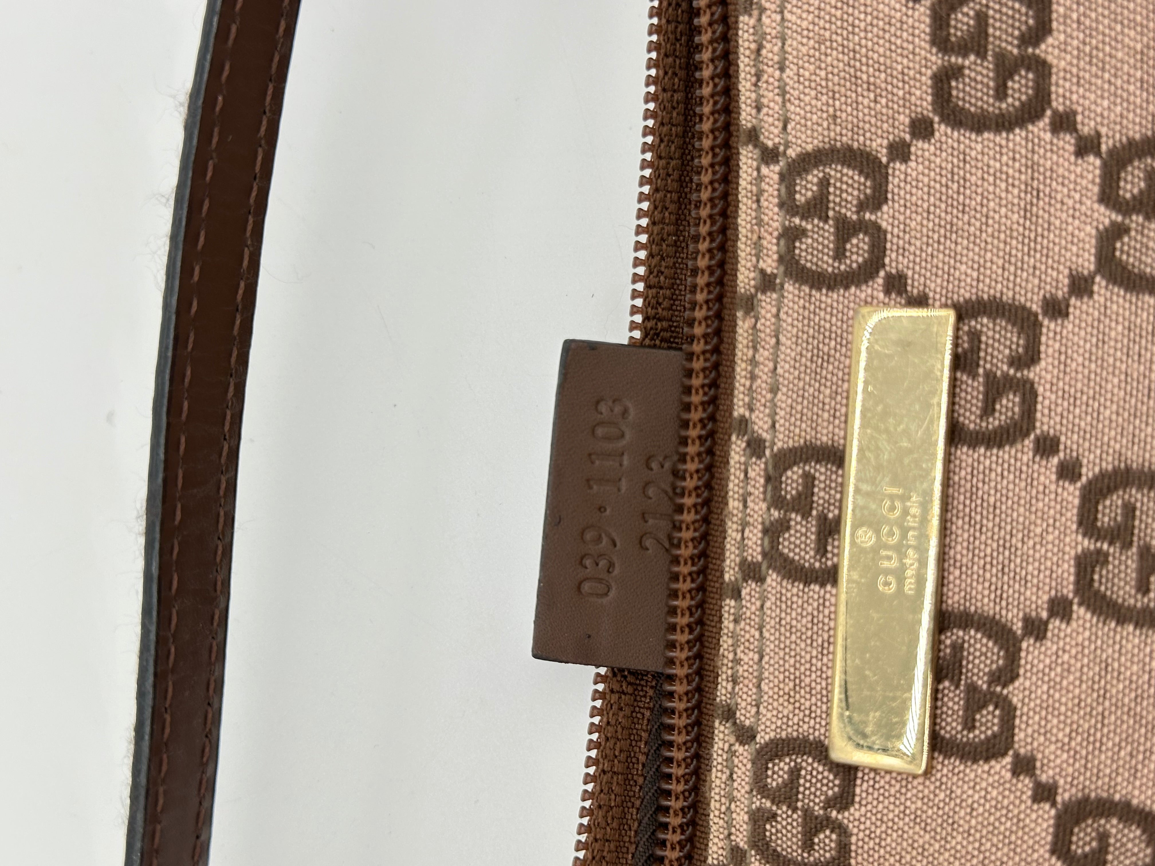 Gucci Boat Bag