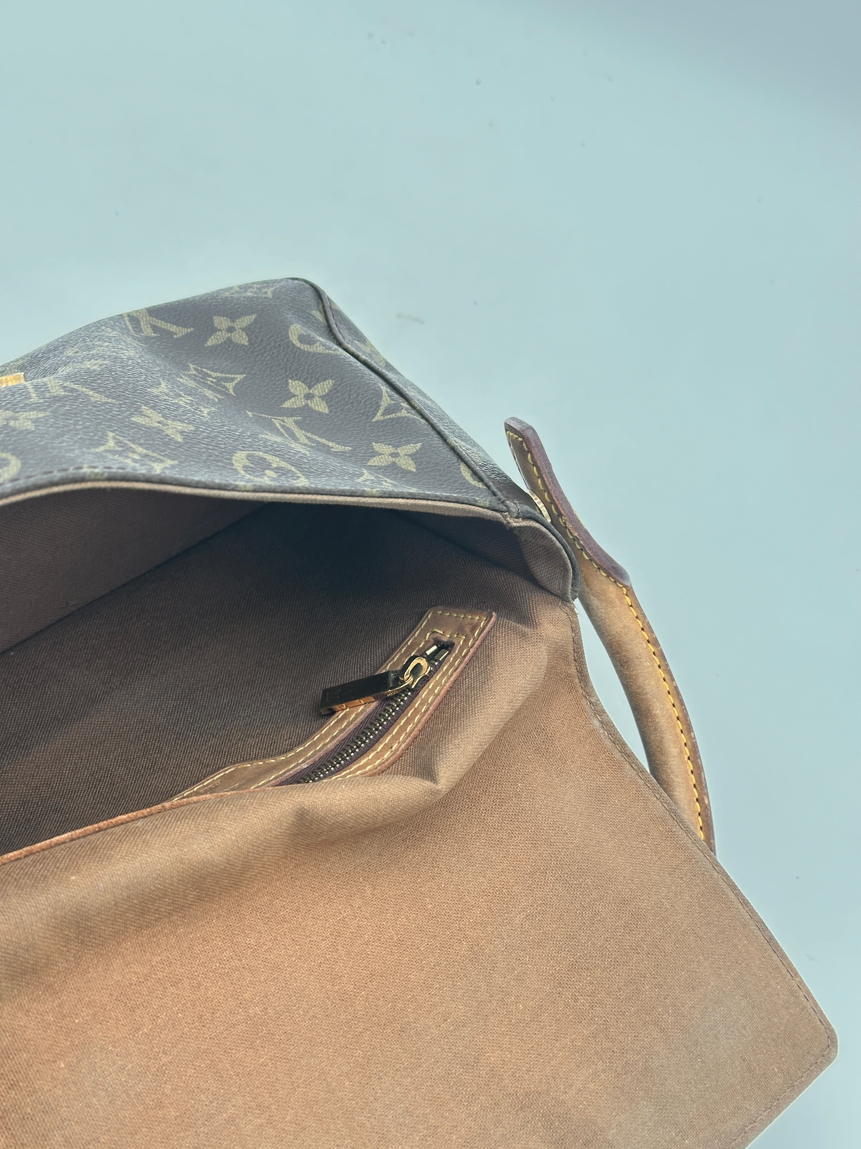 Louis Vuitton Mini Looping