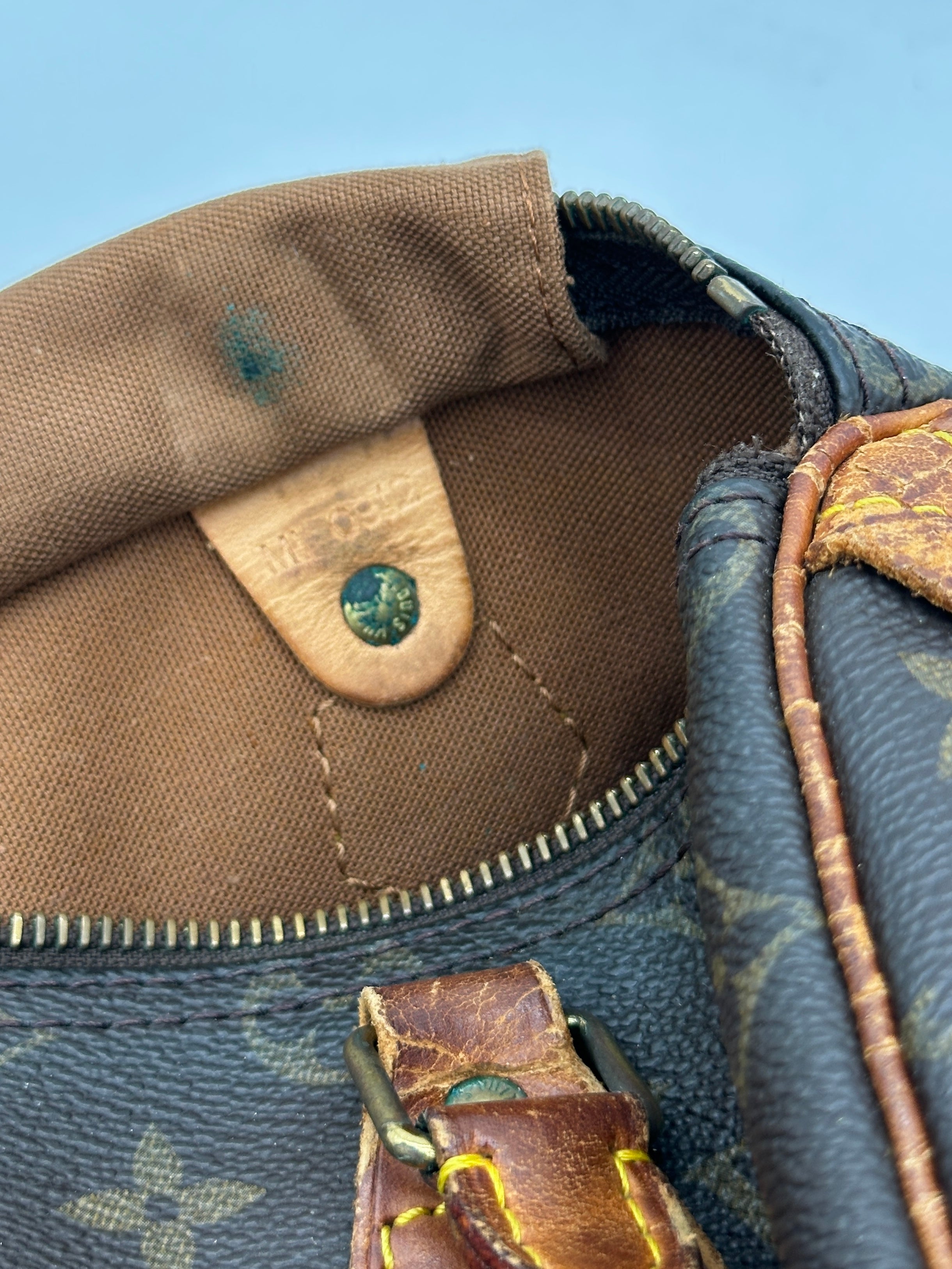 Louis Vuitton Speedy 25