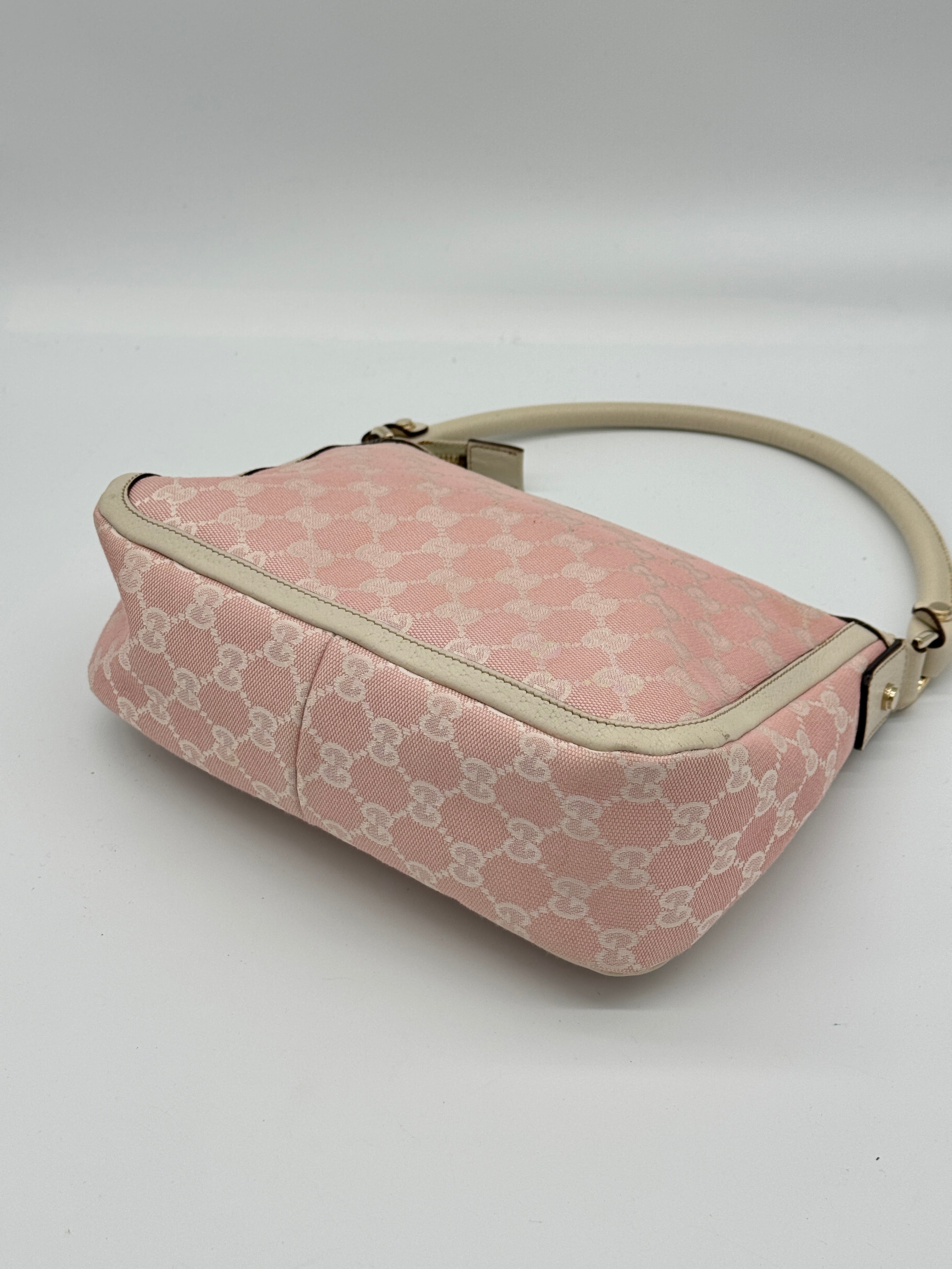 Gucci Small Abbey