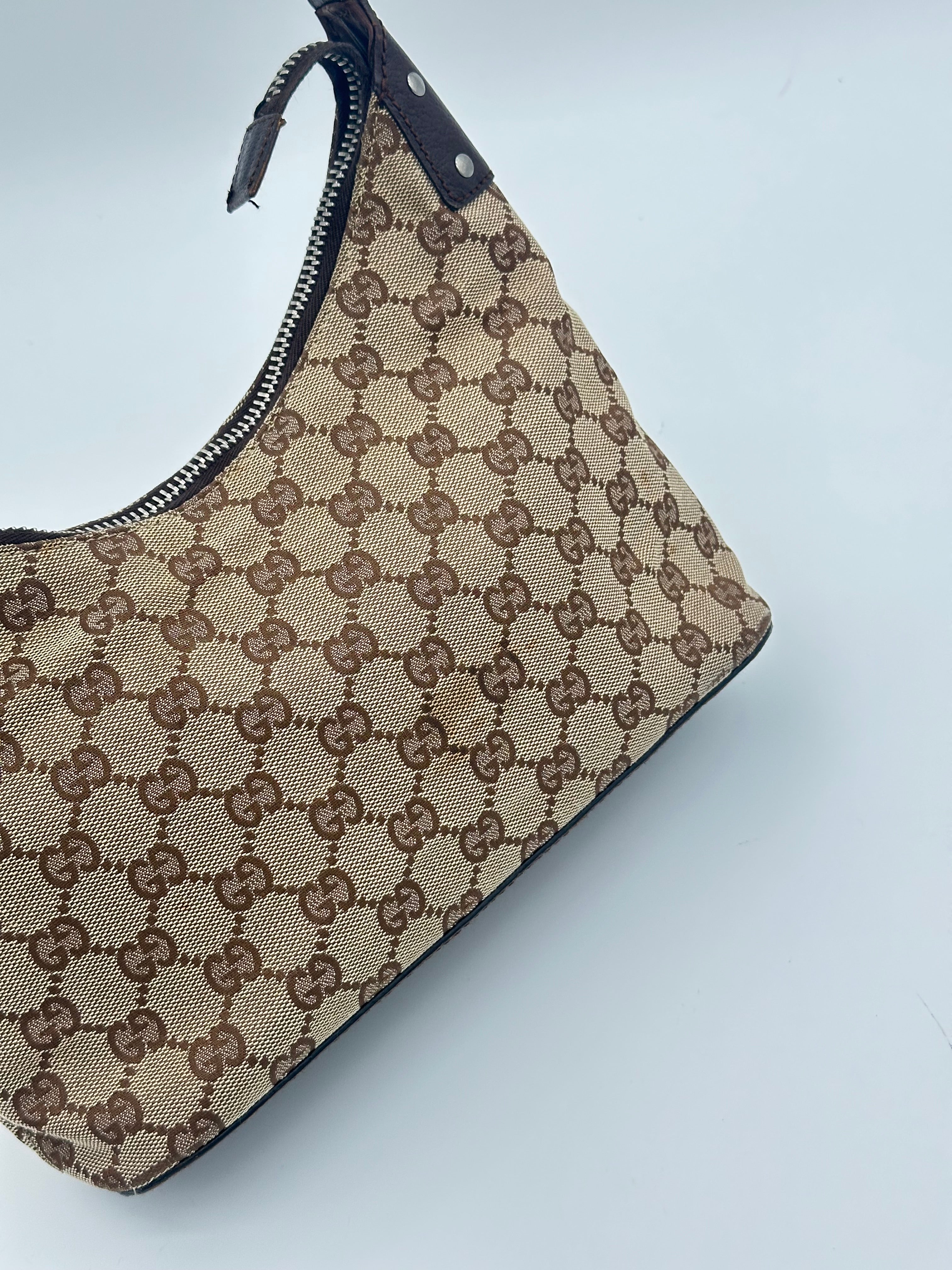 Gucci Lock Canvas