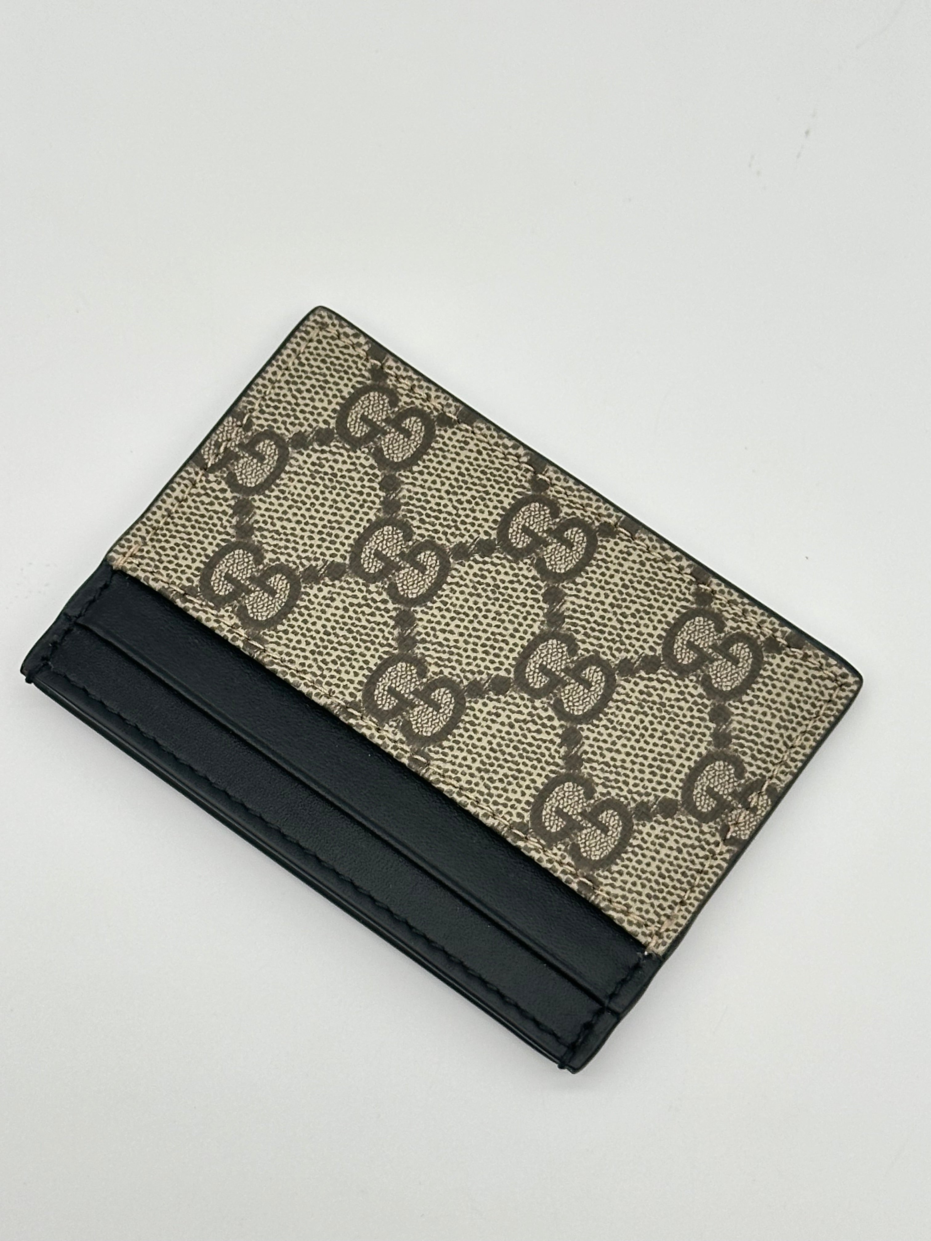 Gucci Supreme Cardcase