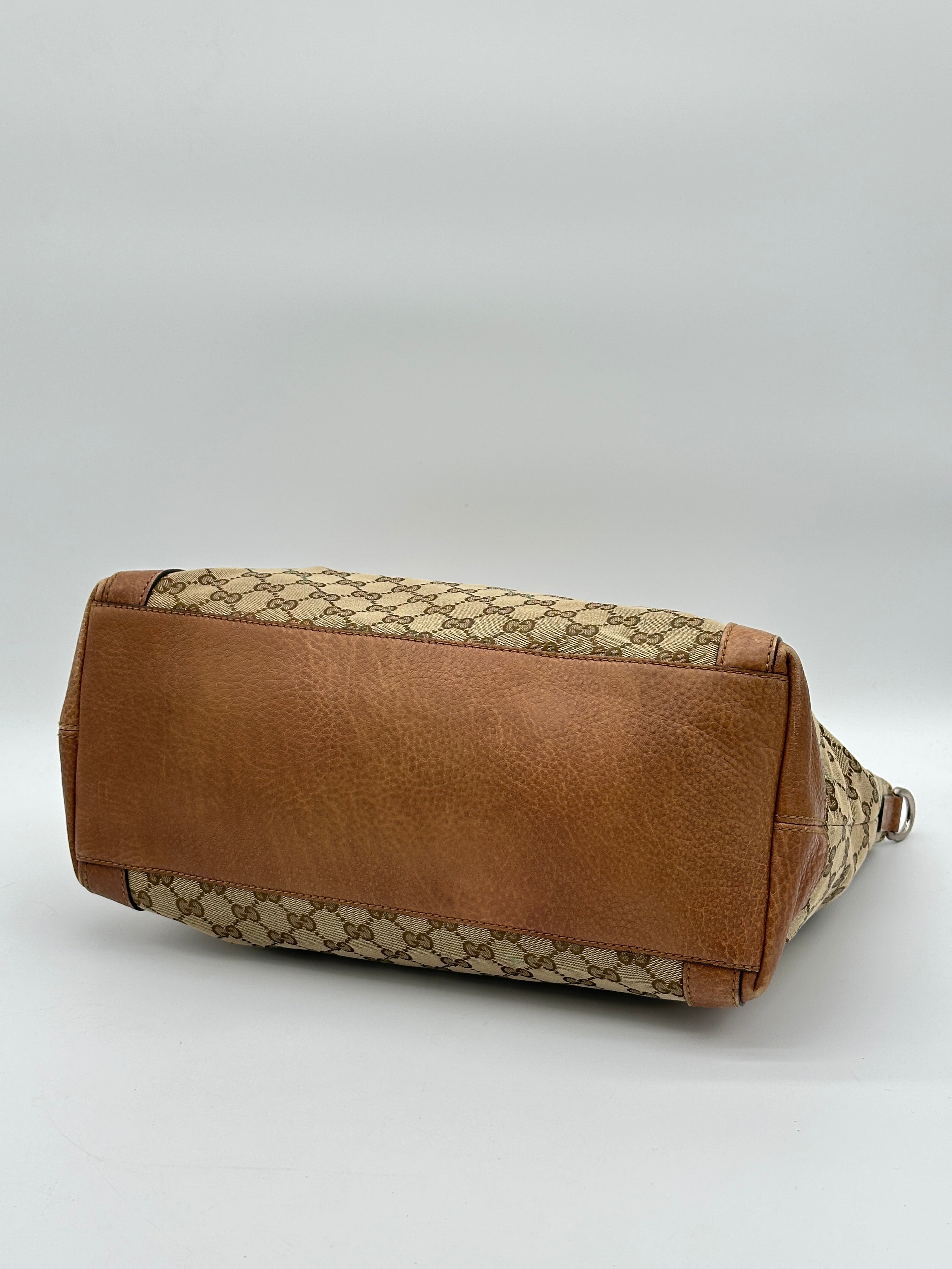 Gucci Miss Canvas