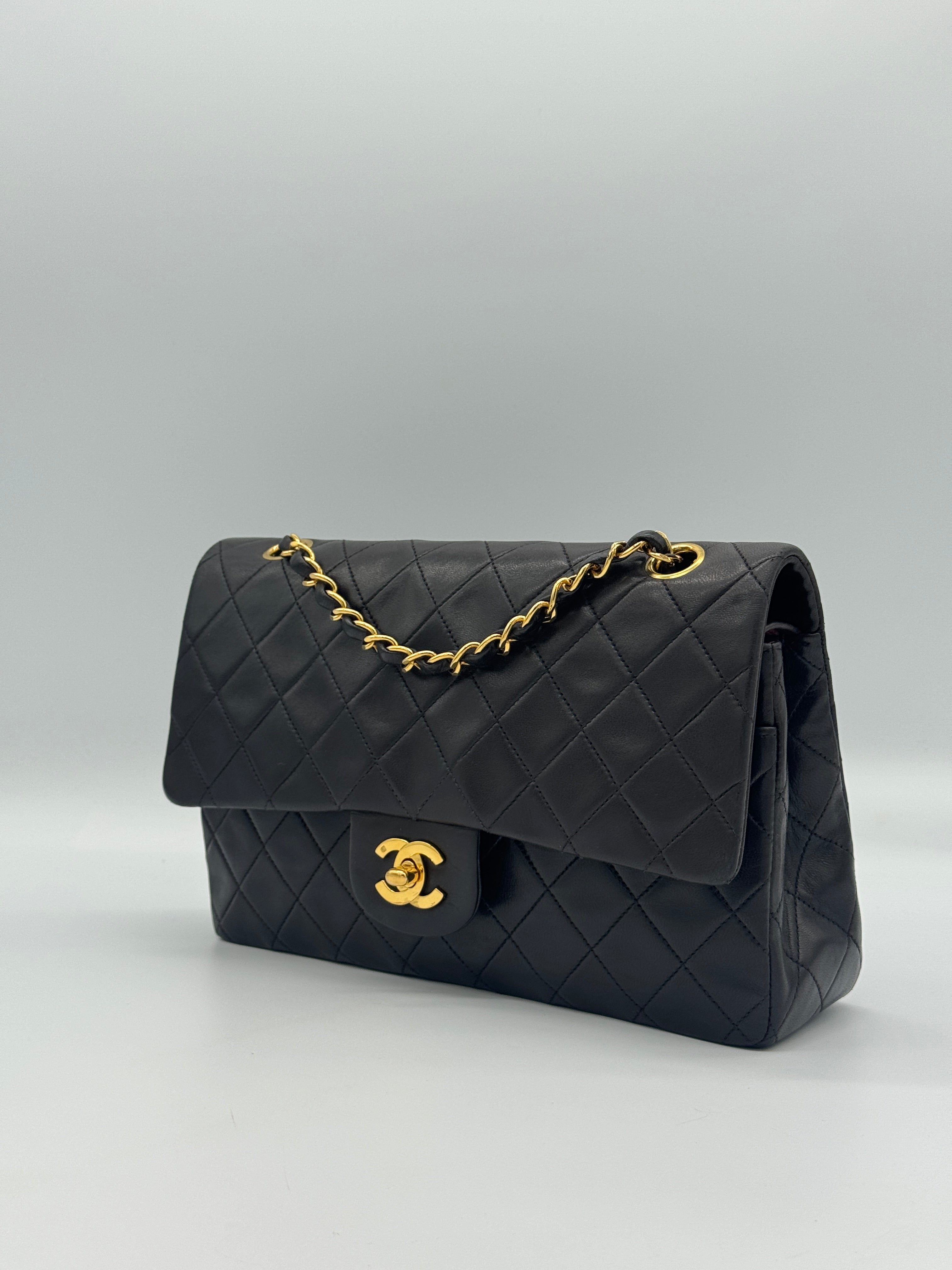 Chanel Classic Medium