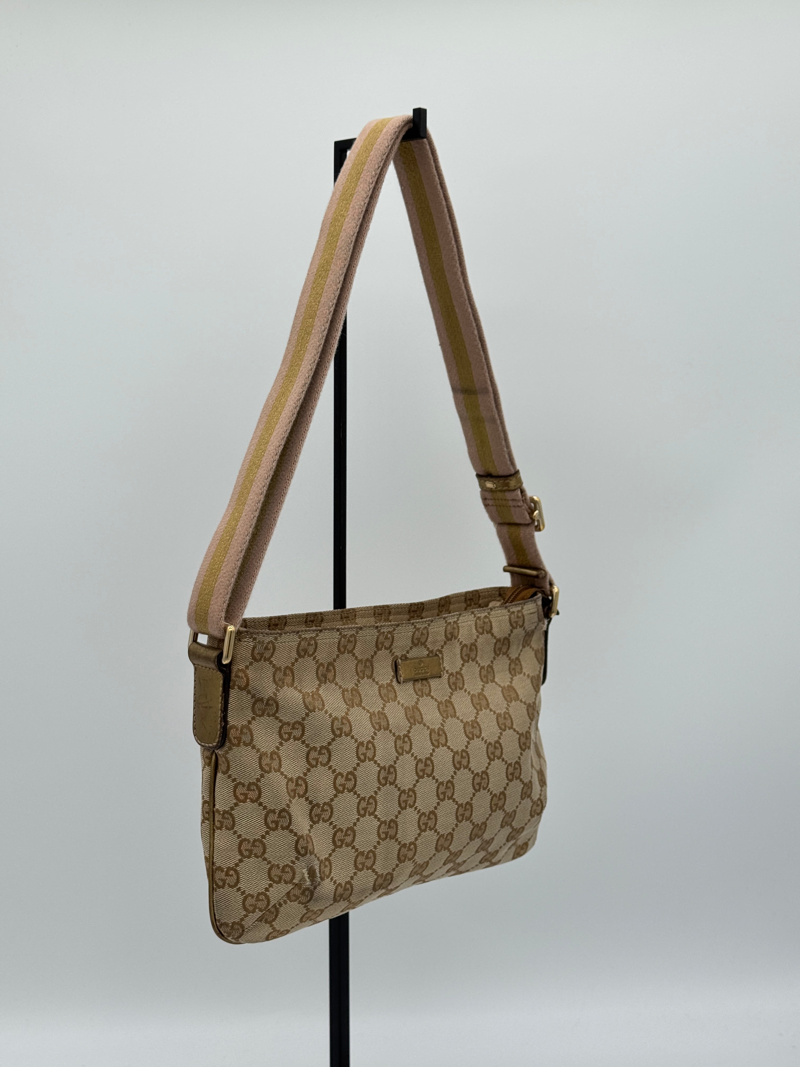 Gucci Web Messenger