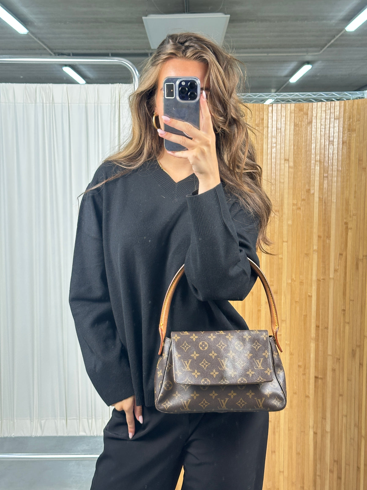 Louis Vuitton Mini Looping