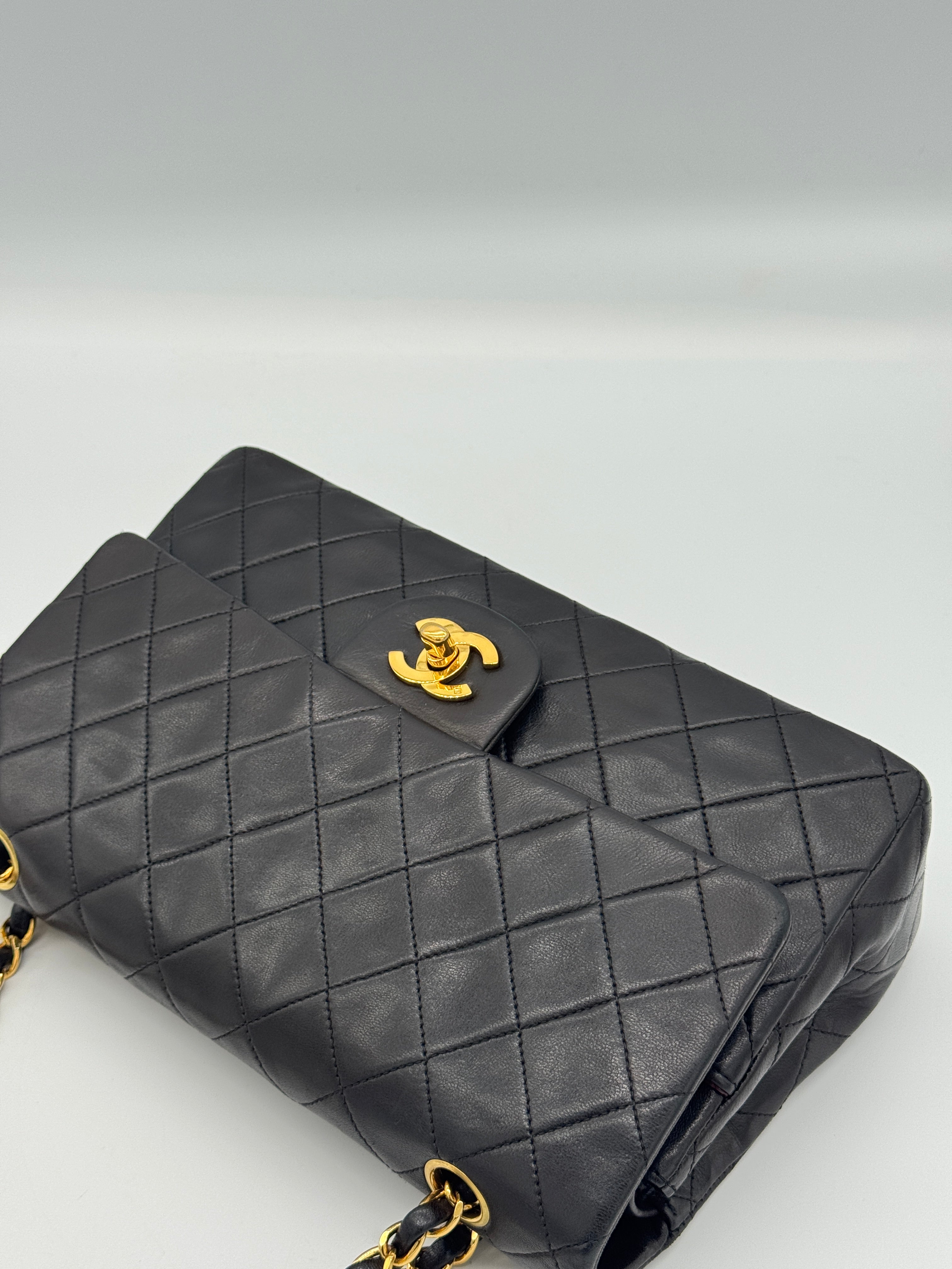 Chanel Classic Medium