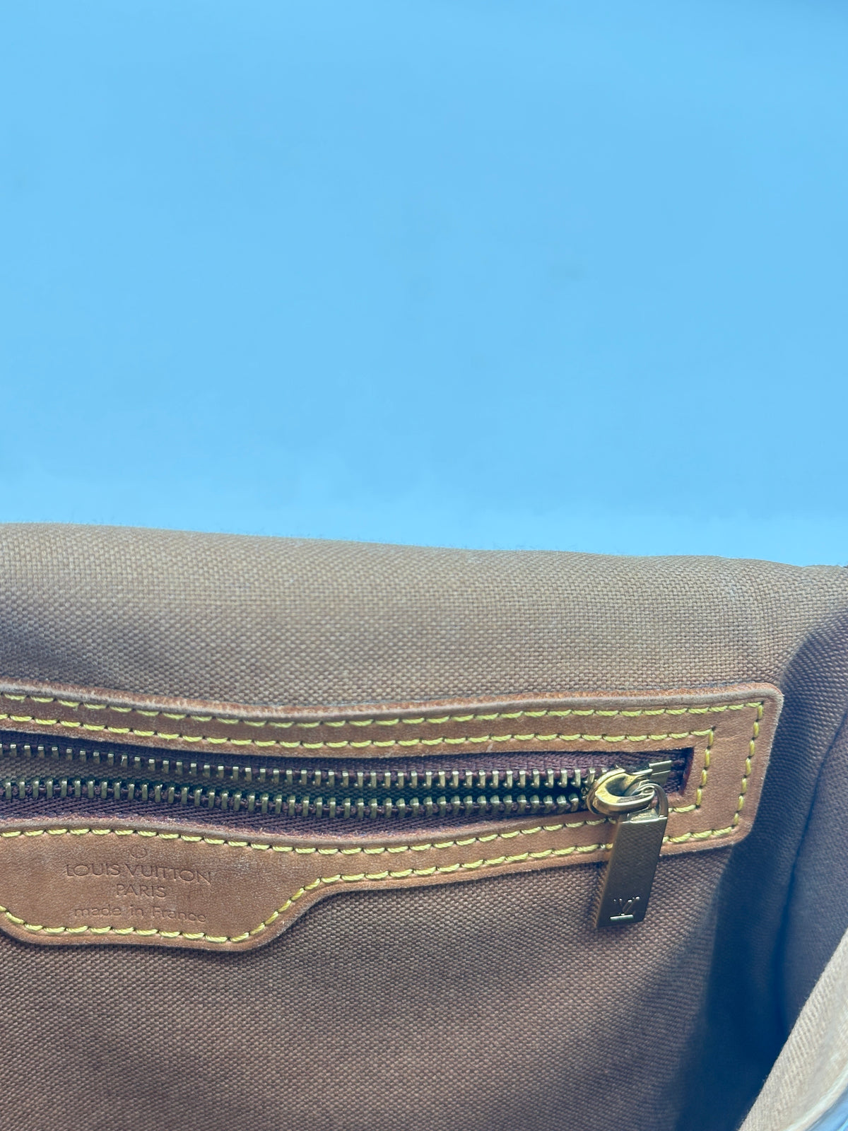 Louis Vuitton Mini Looping