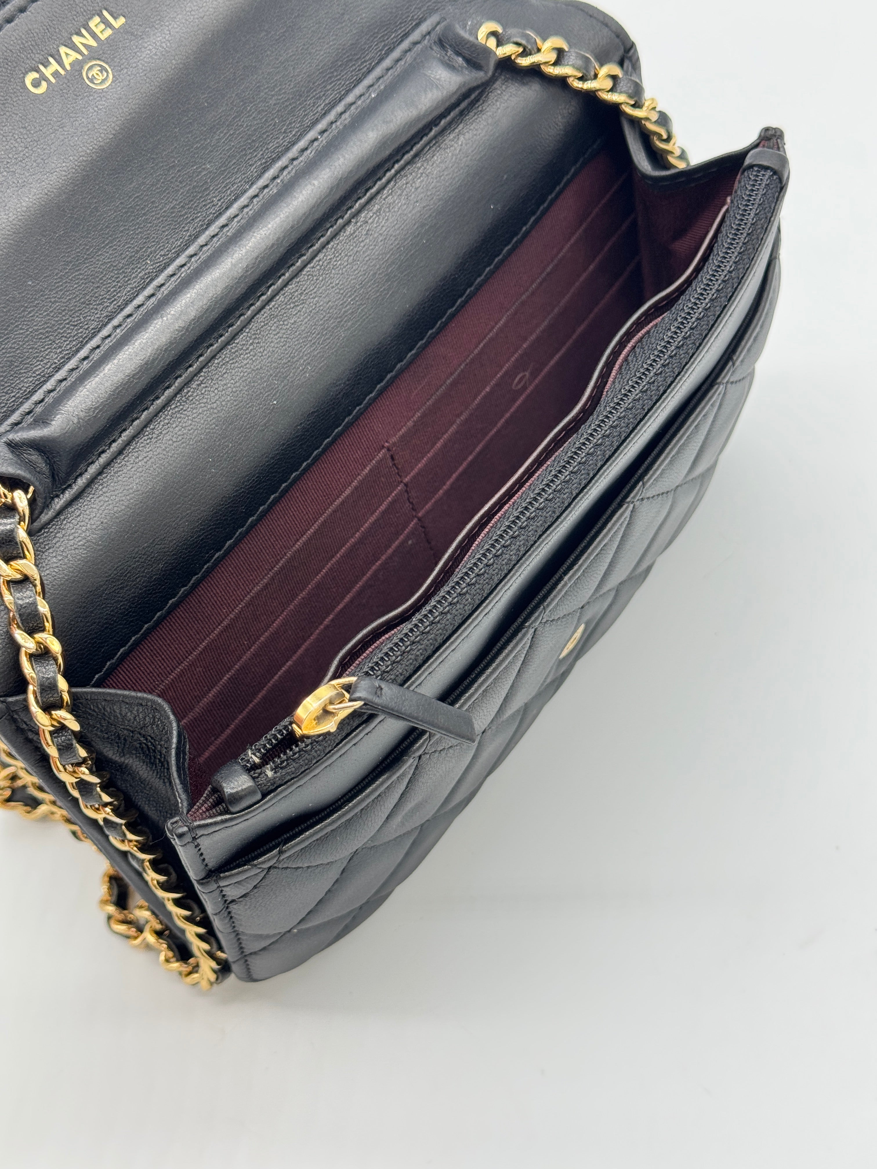 Chanel Wallet on Chain
