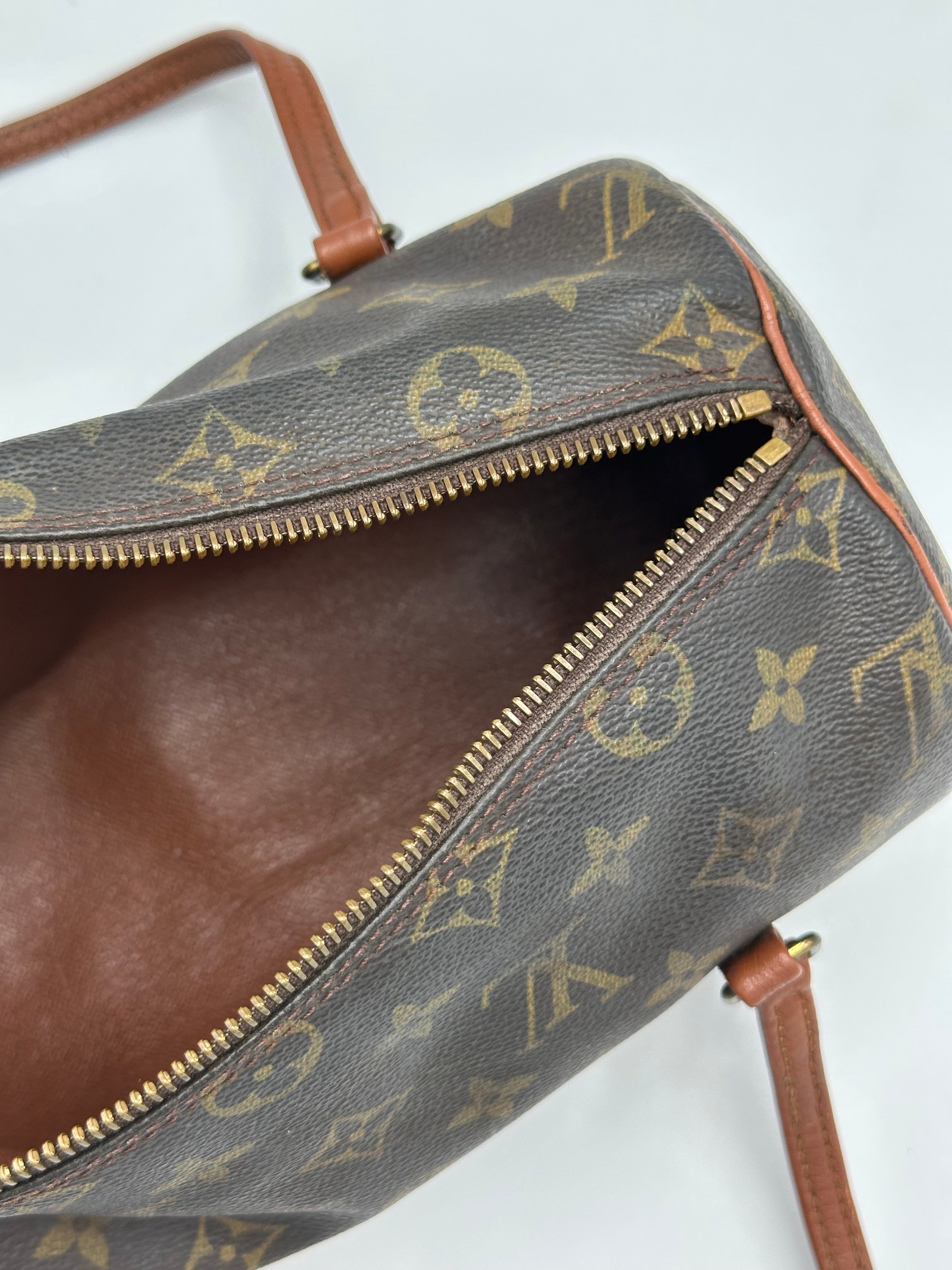 Louis Vuitton Papillon 26