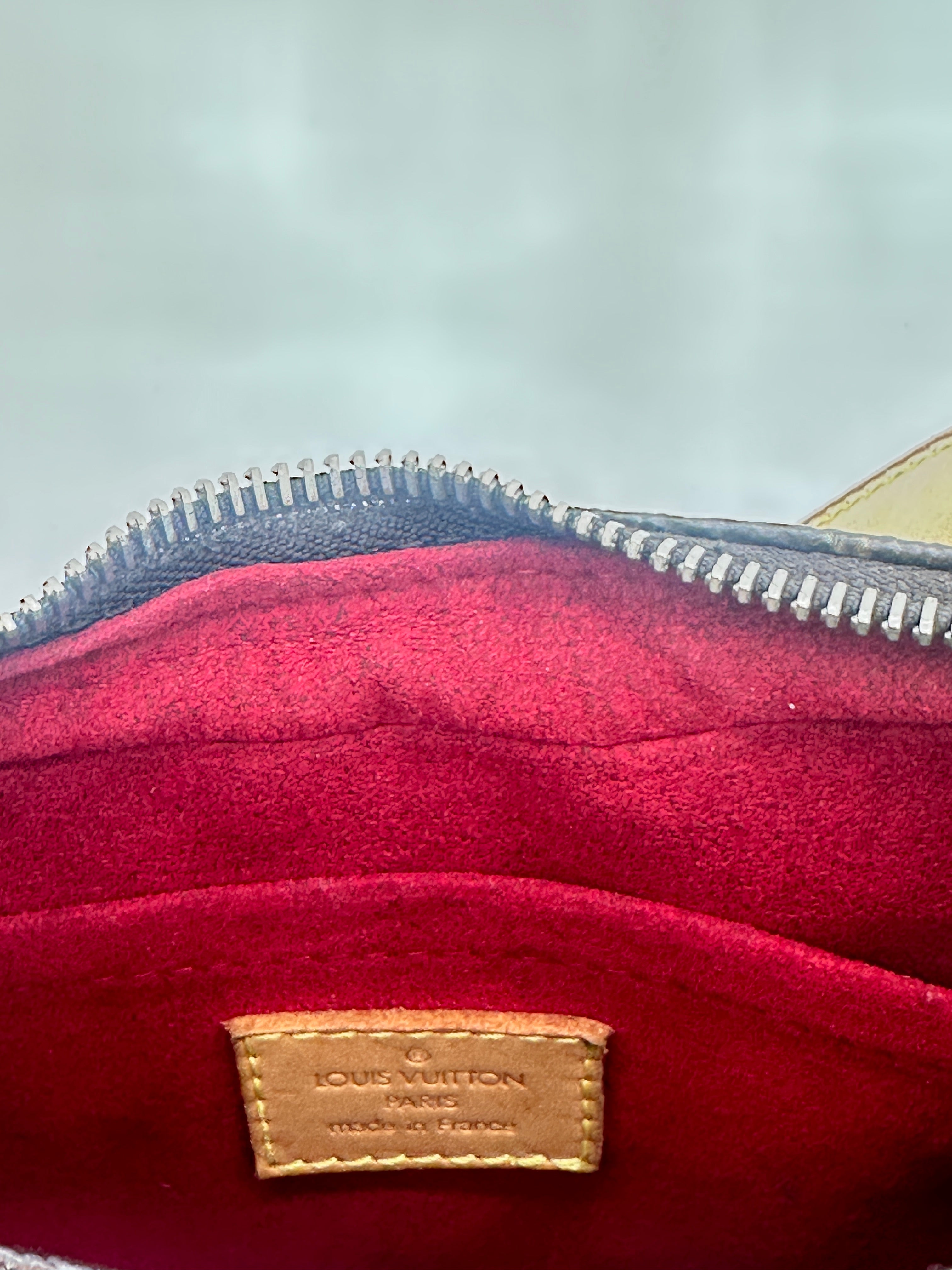 Louis Vuitton Croissant PM
