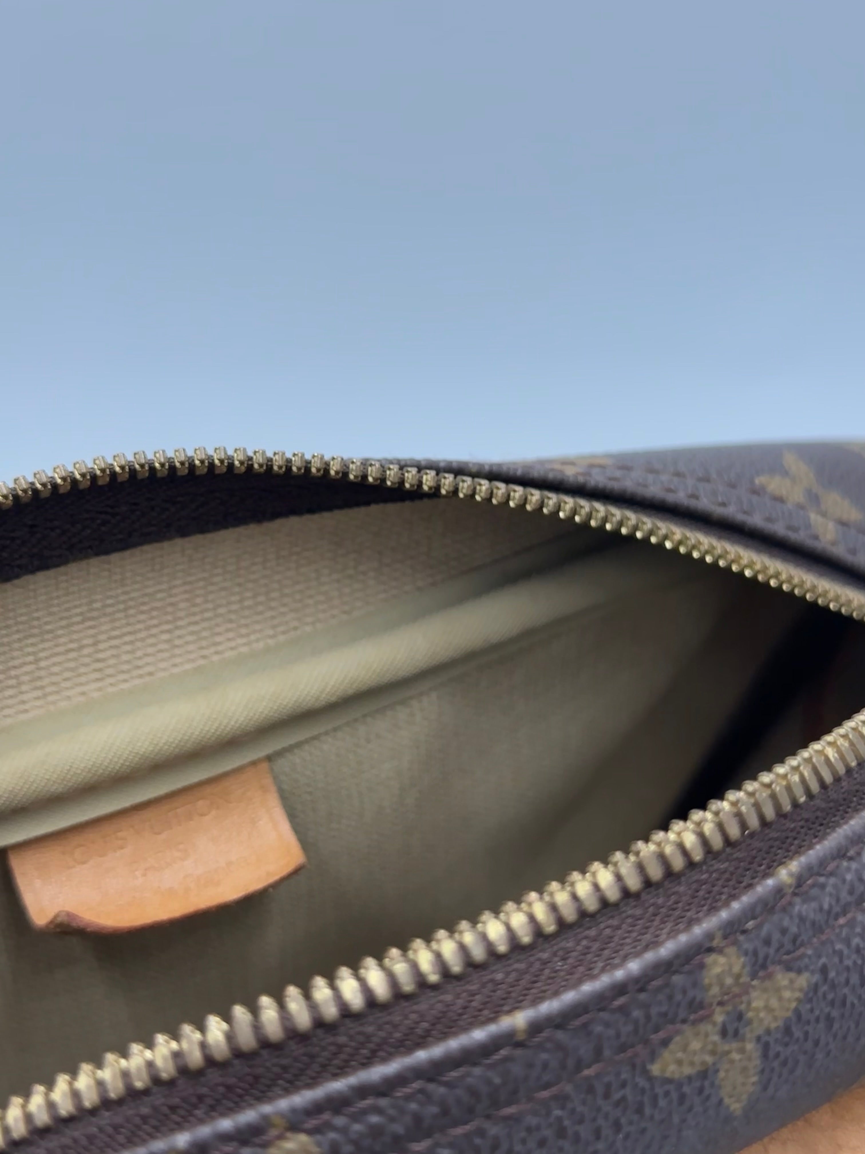 Louis Vuitton Deauville