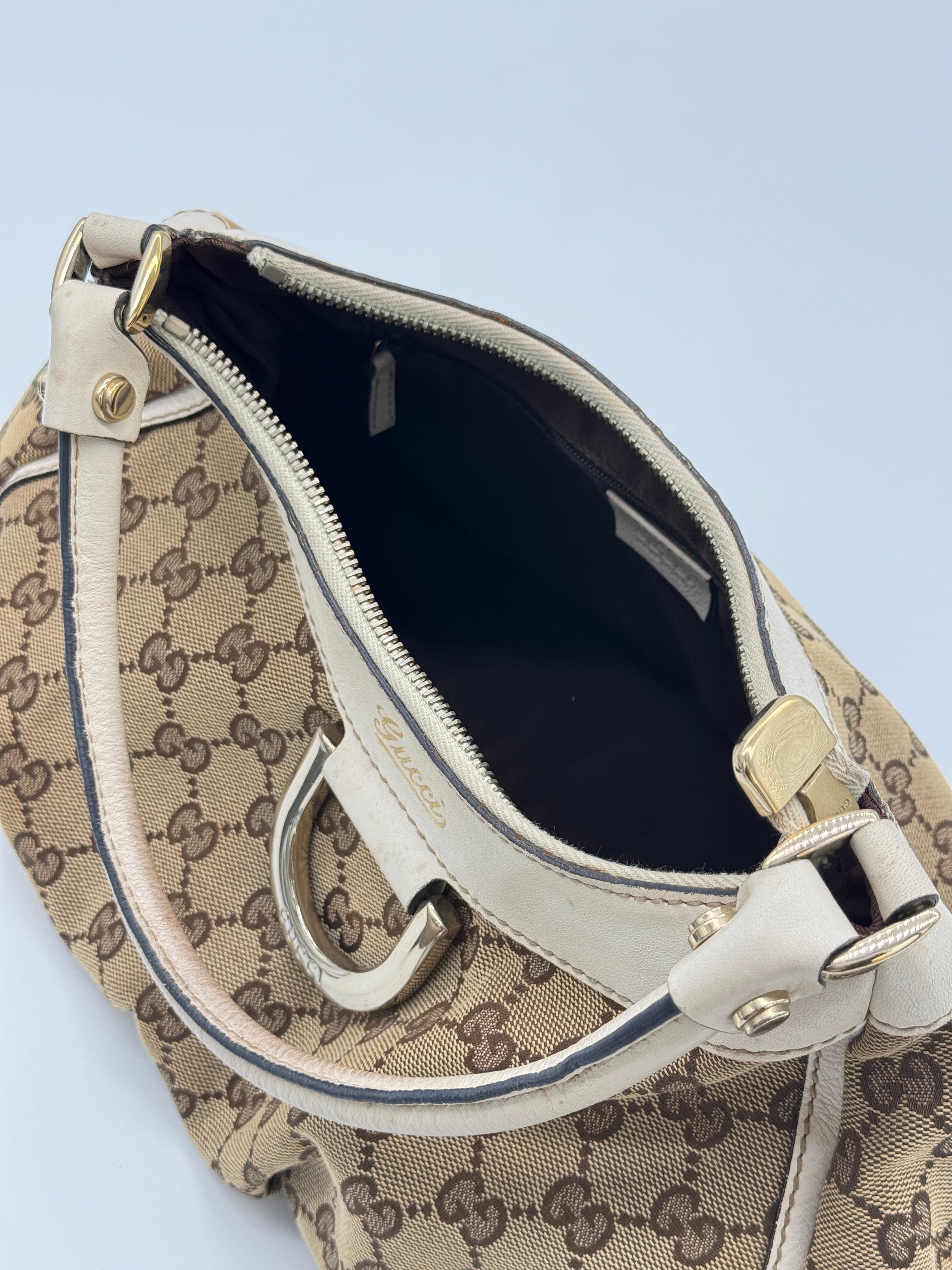 Gucci Abbey D-Ring