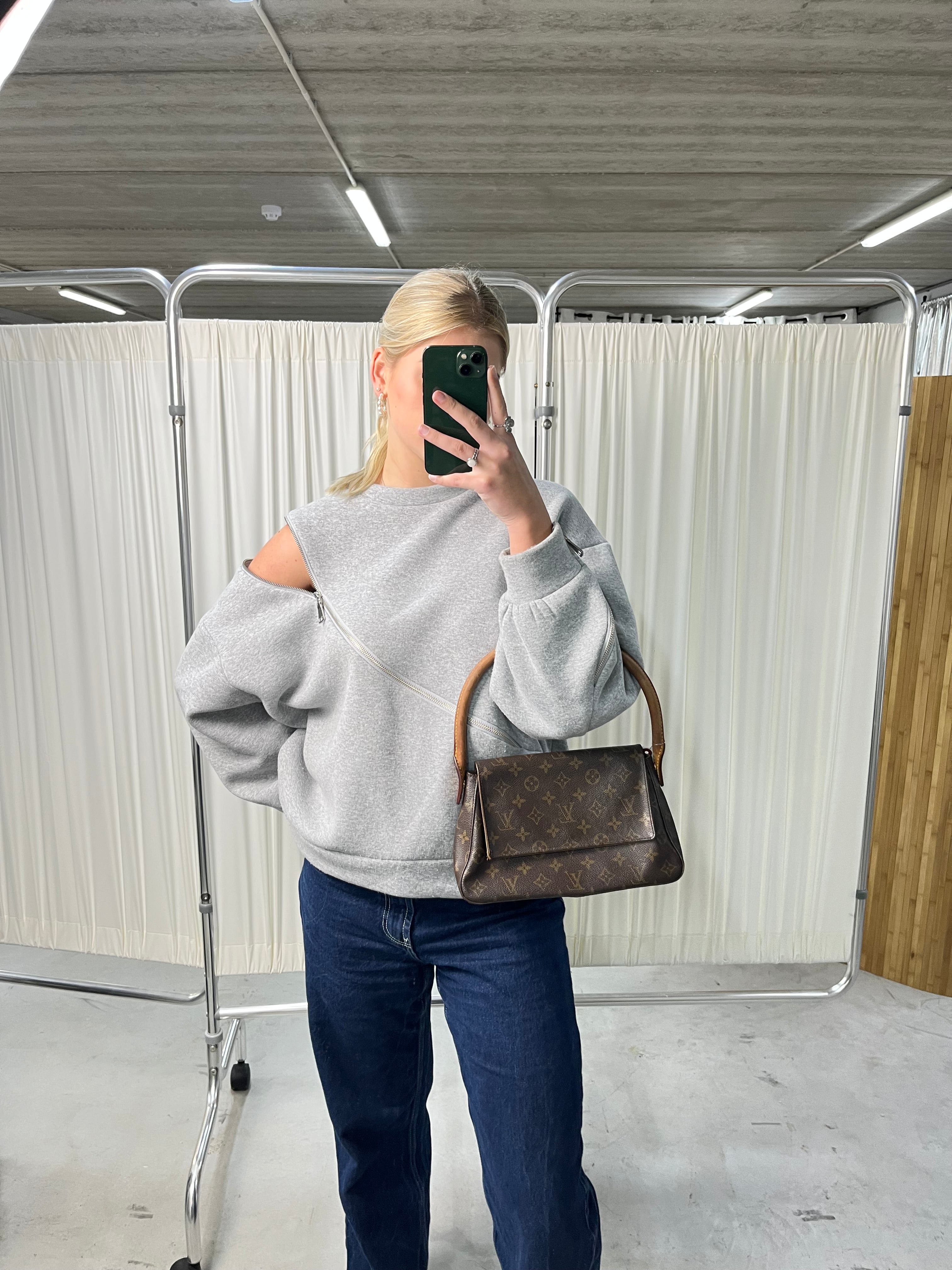 Louis Vuitton Mini Looping