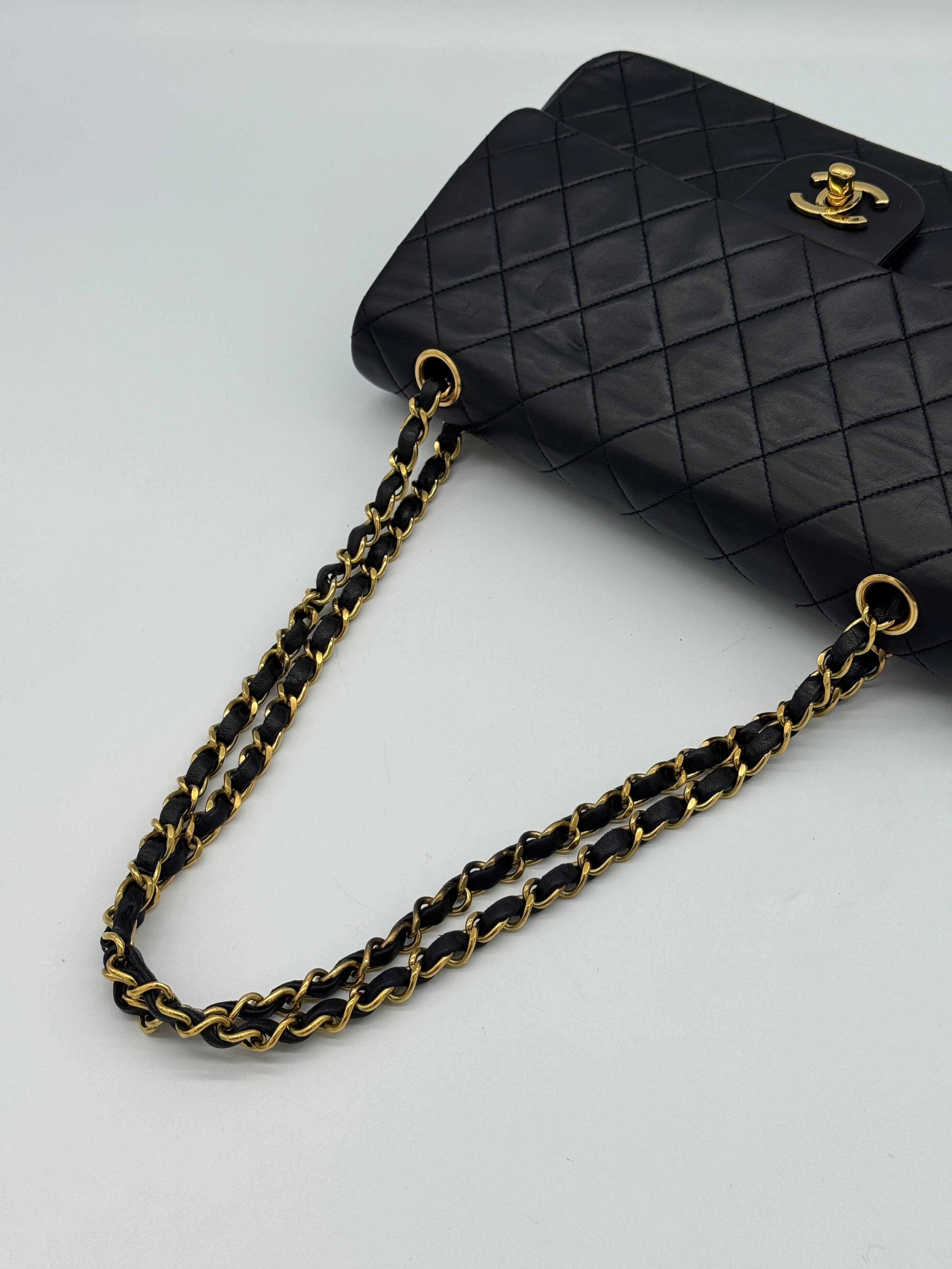 Chanel Classic Medium