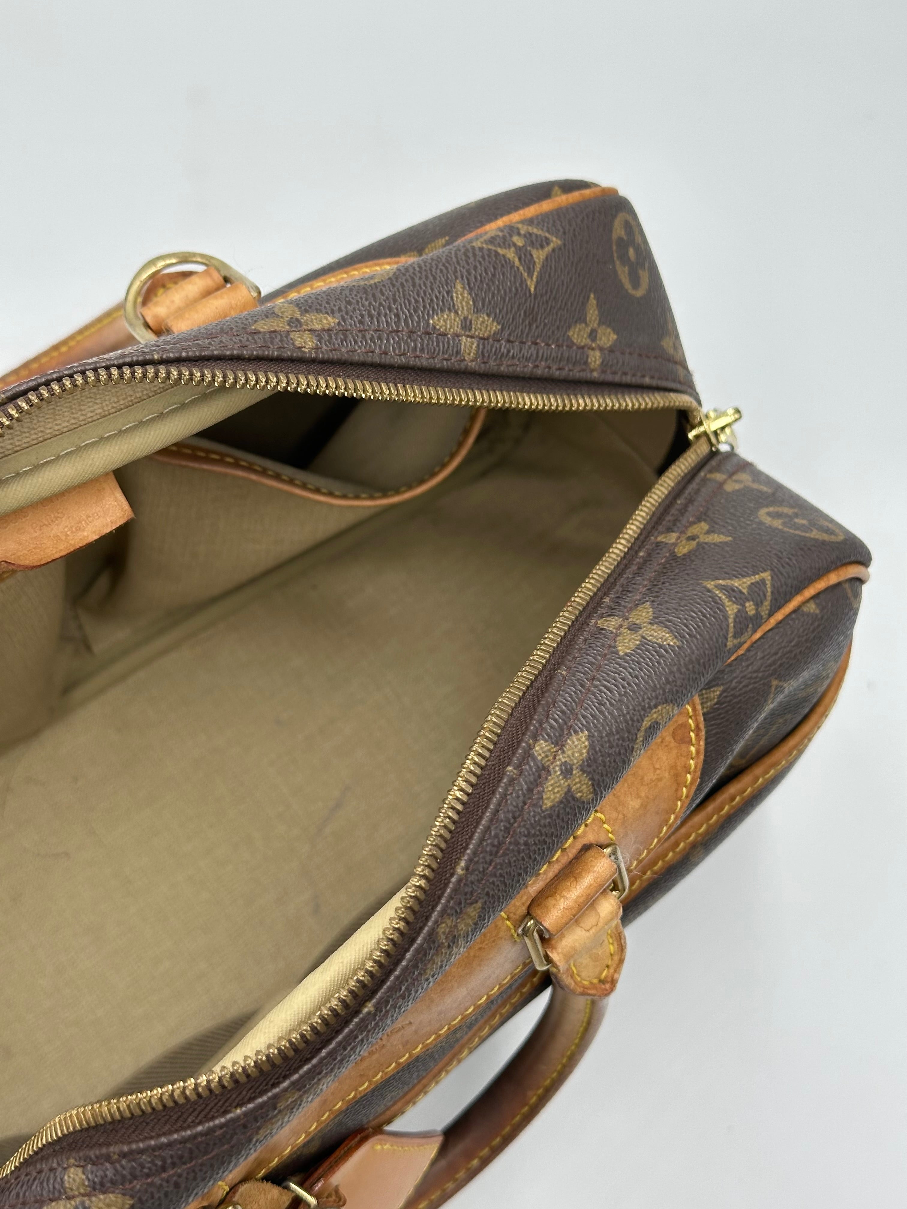 Louis Vuitton Deauville