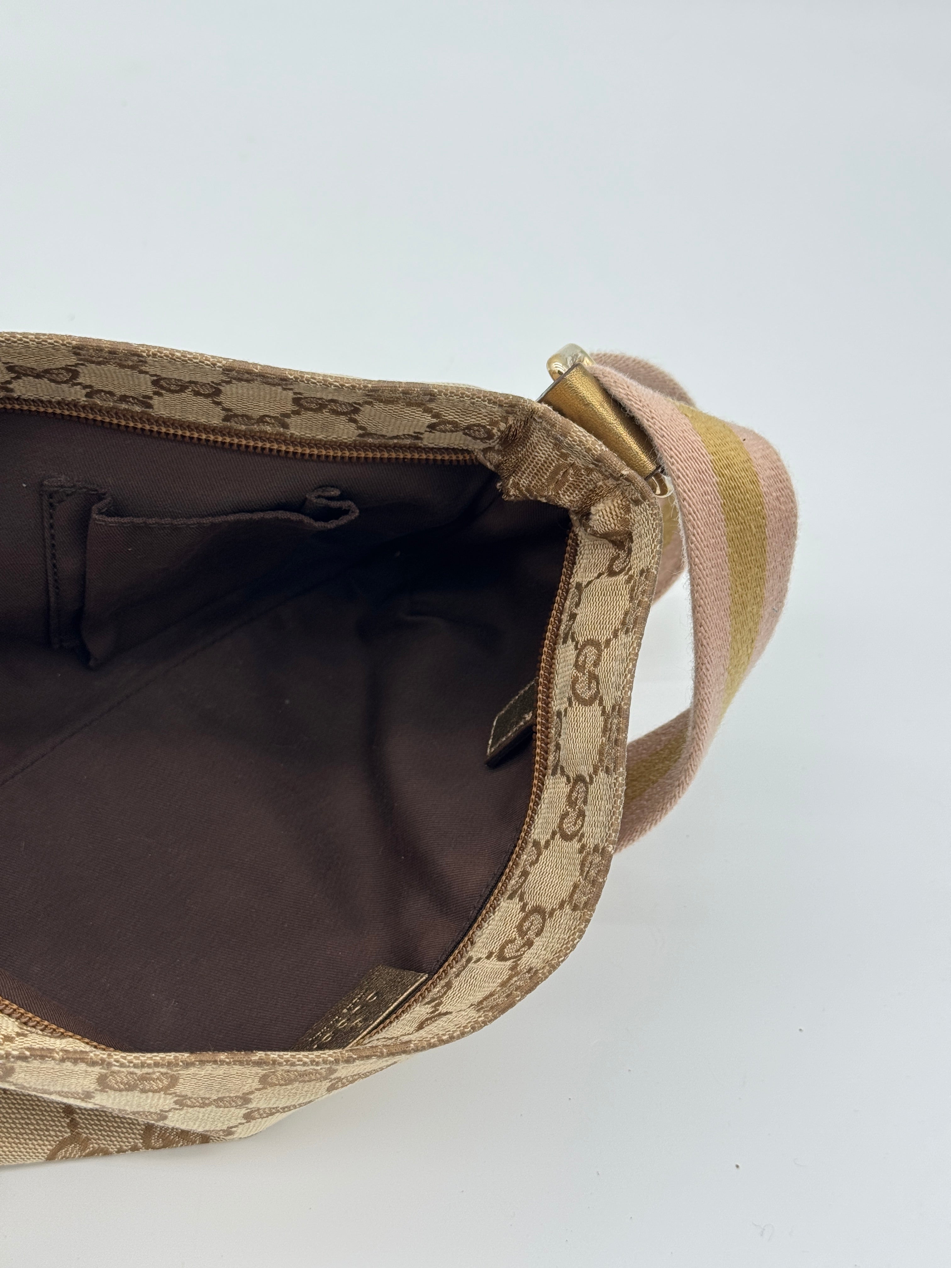 Gucci Web Messenger