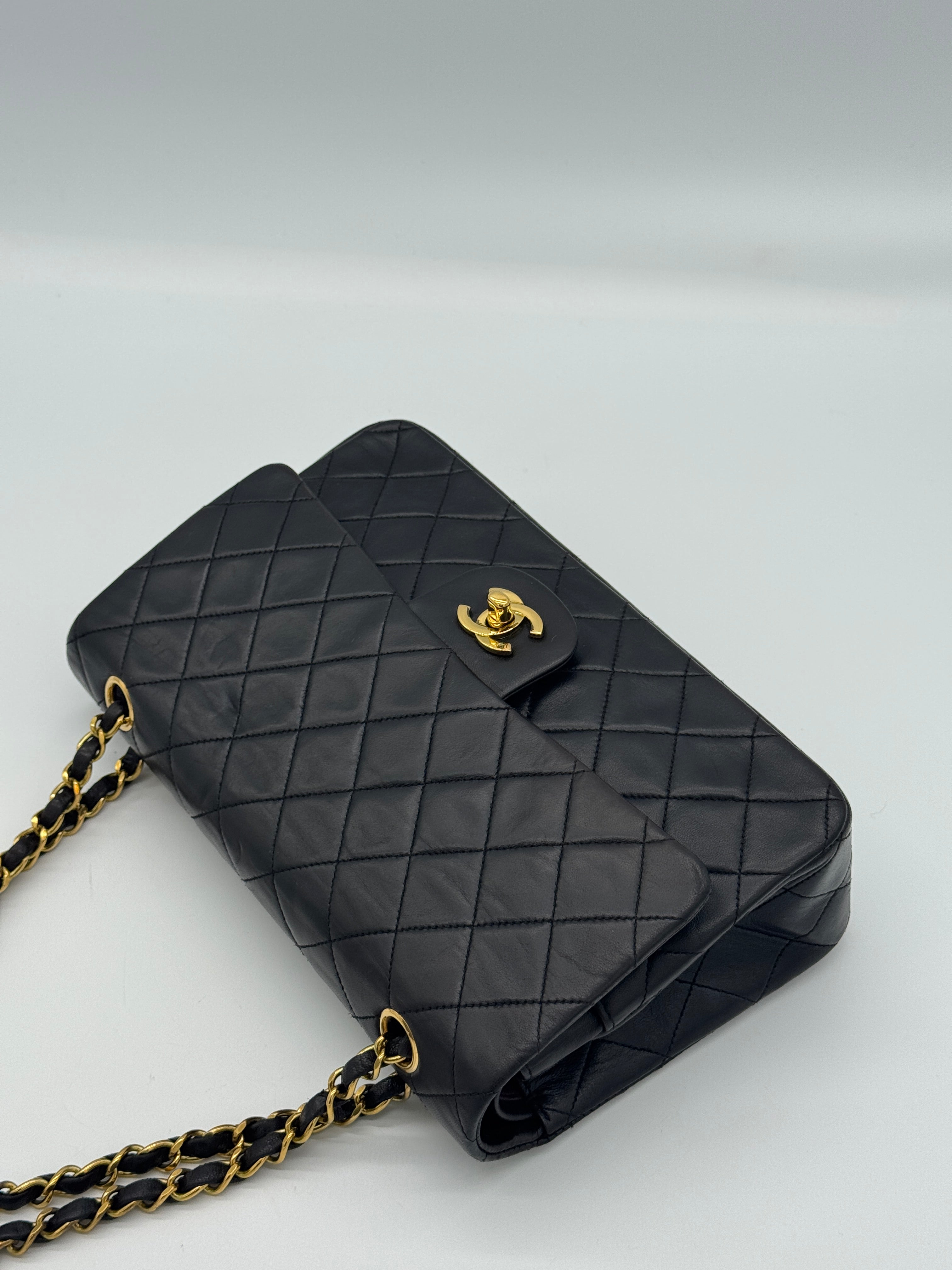 Chanel Classic Medium