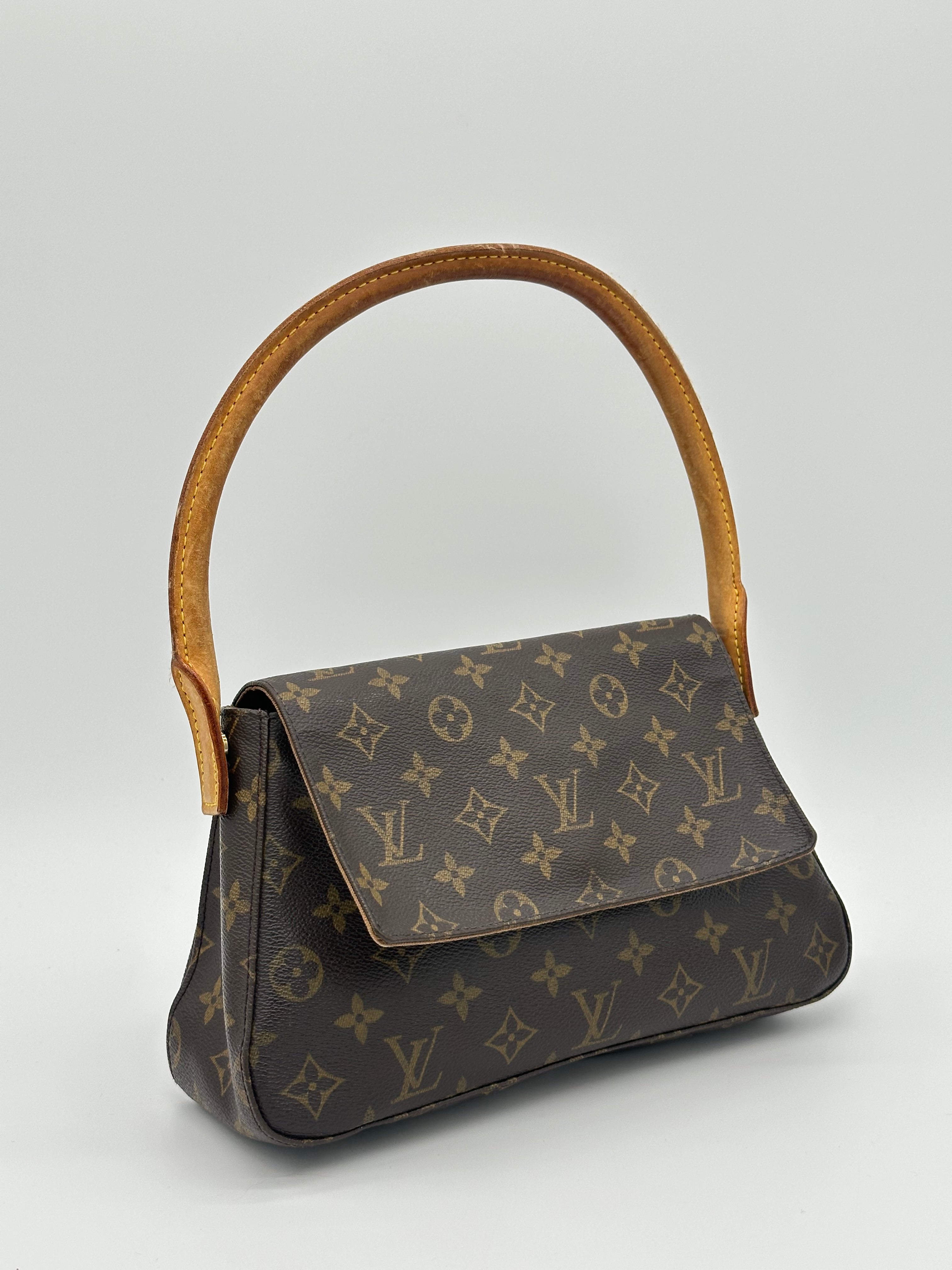 Louis Vuitton Mini Looping