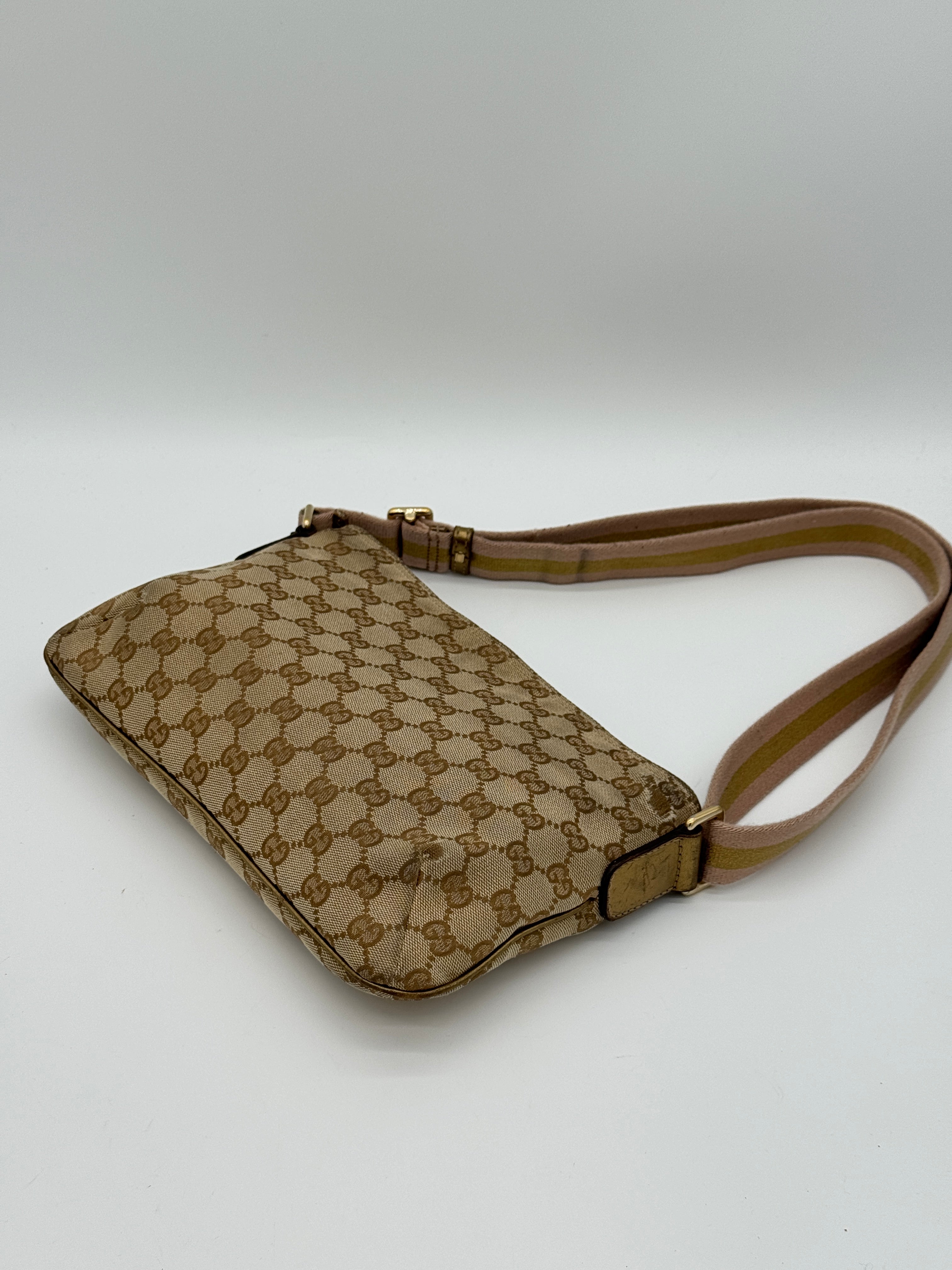 Gucci Web Messenger