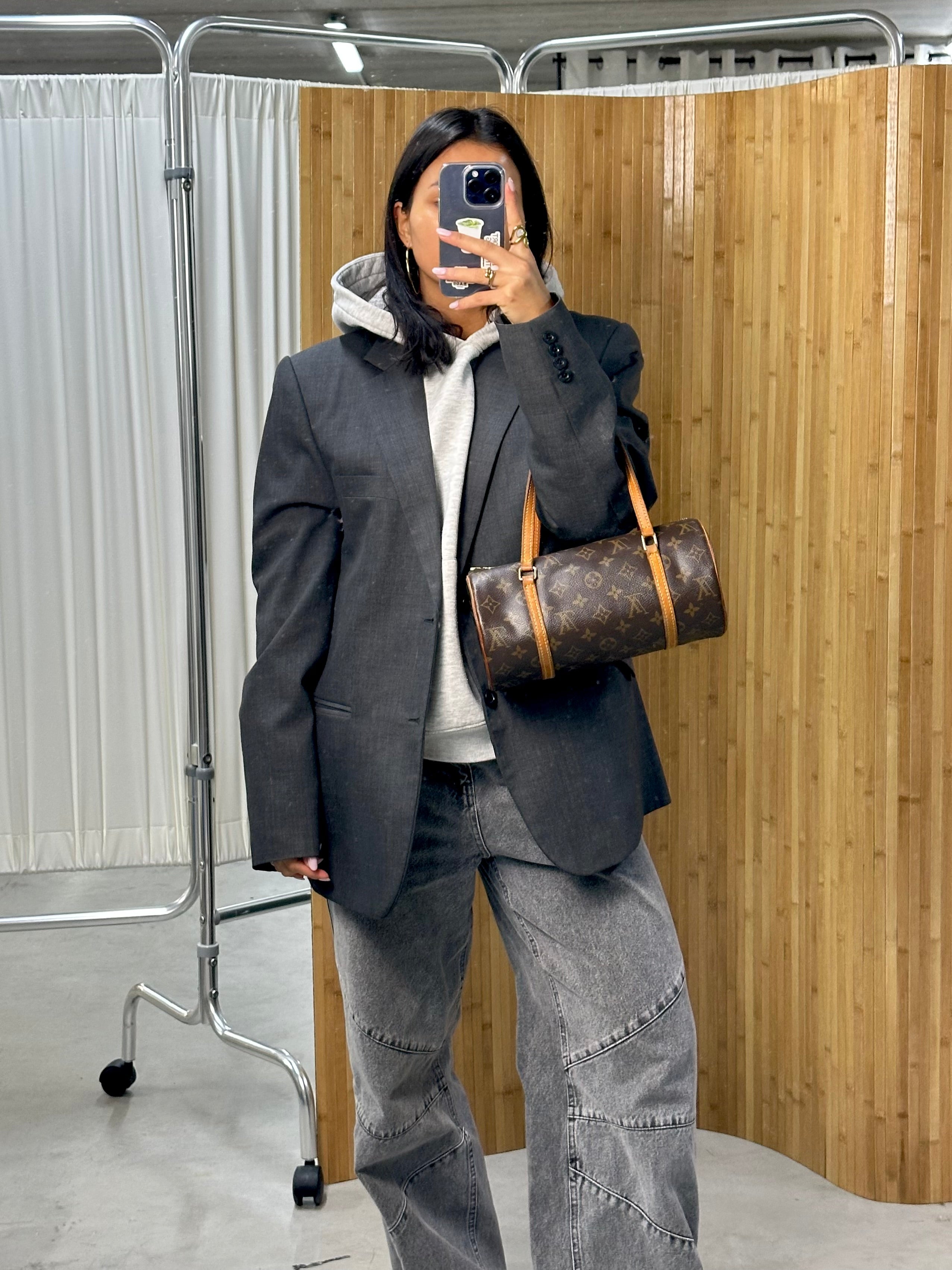Louis Vuitton Papillon 26