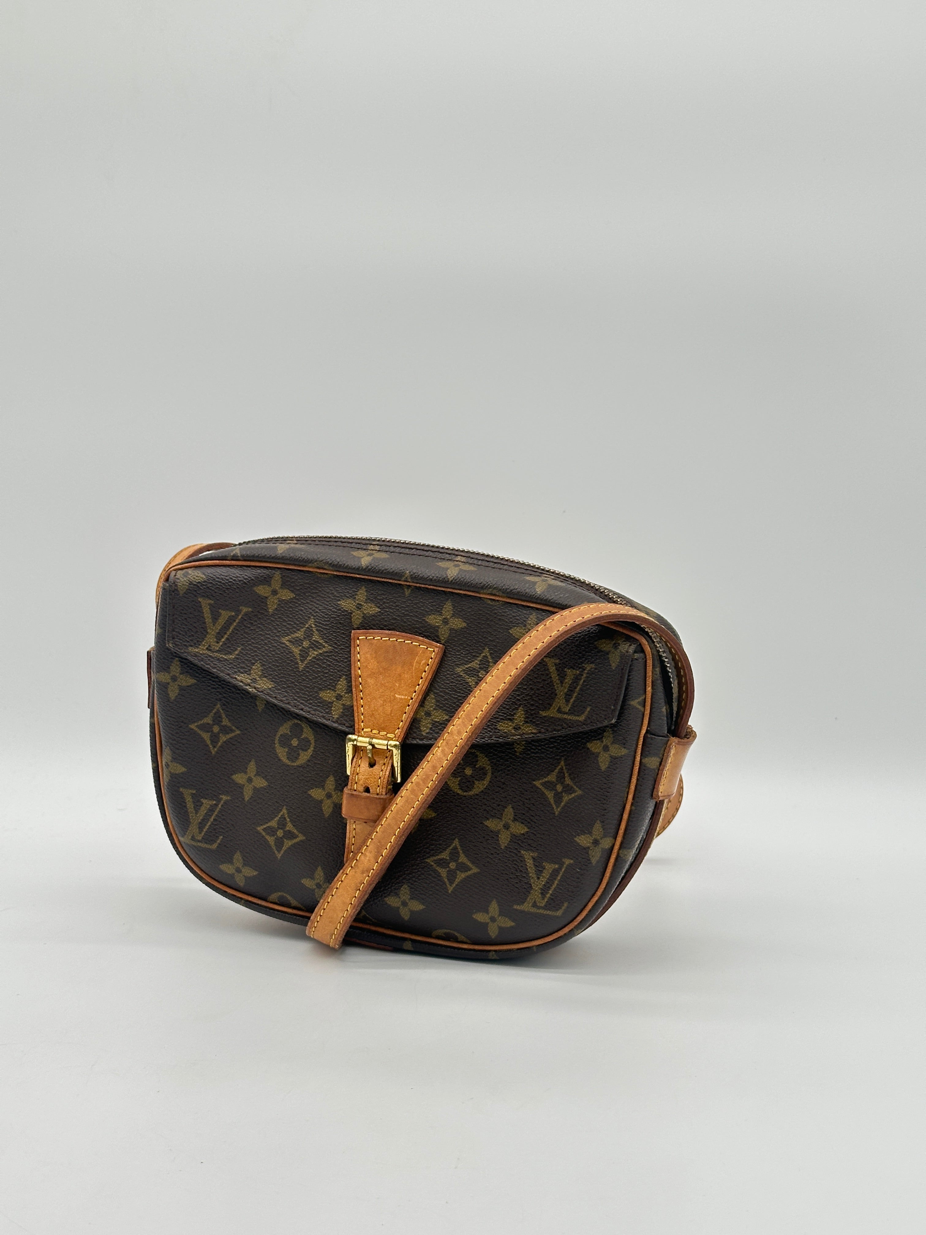 Louis Vuitton Jeune Fille PM