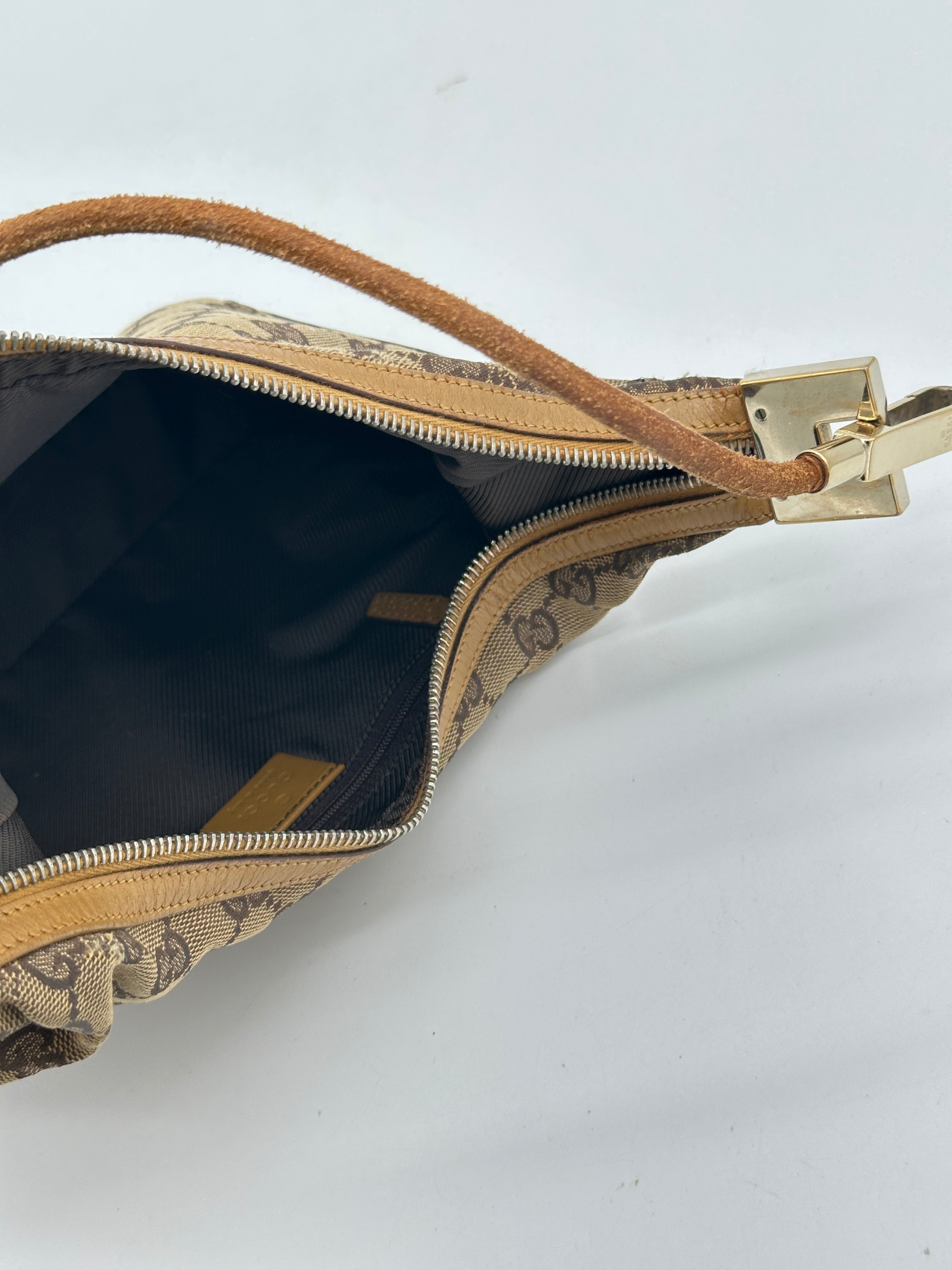 Gucci Clasp Hobo