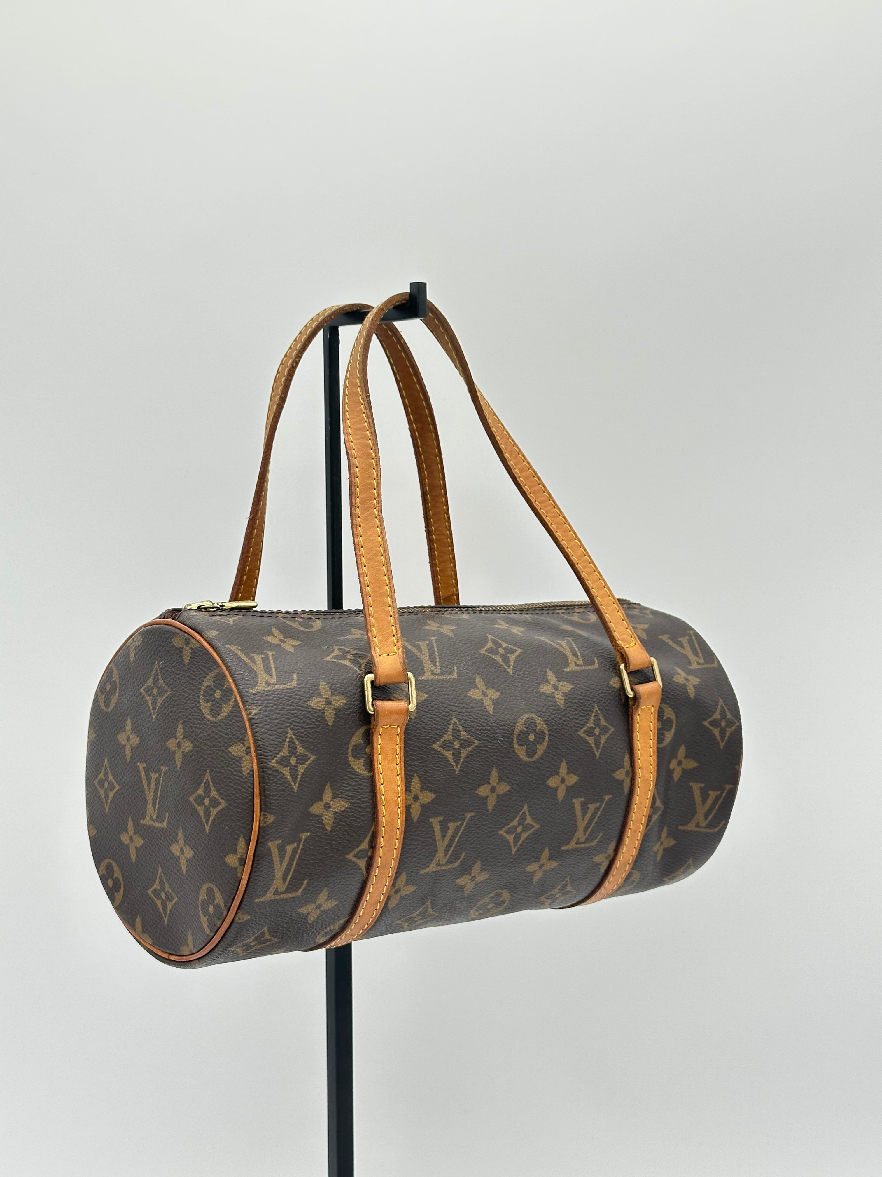 Louis Vuitton Papillon 26