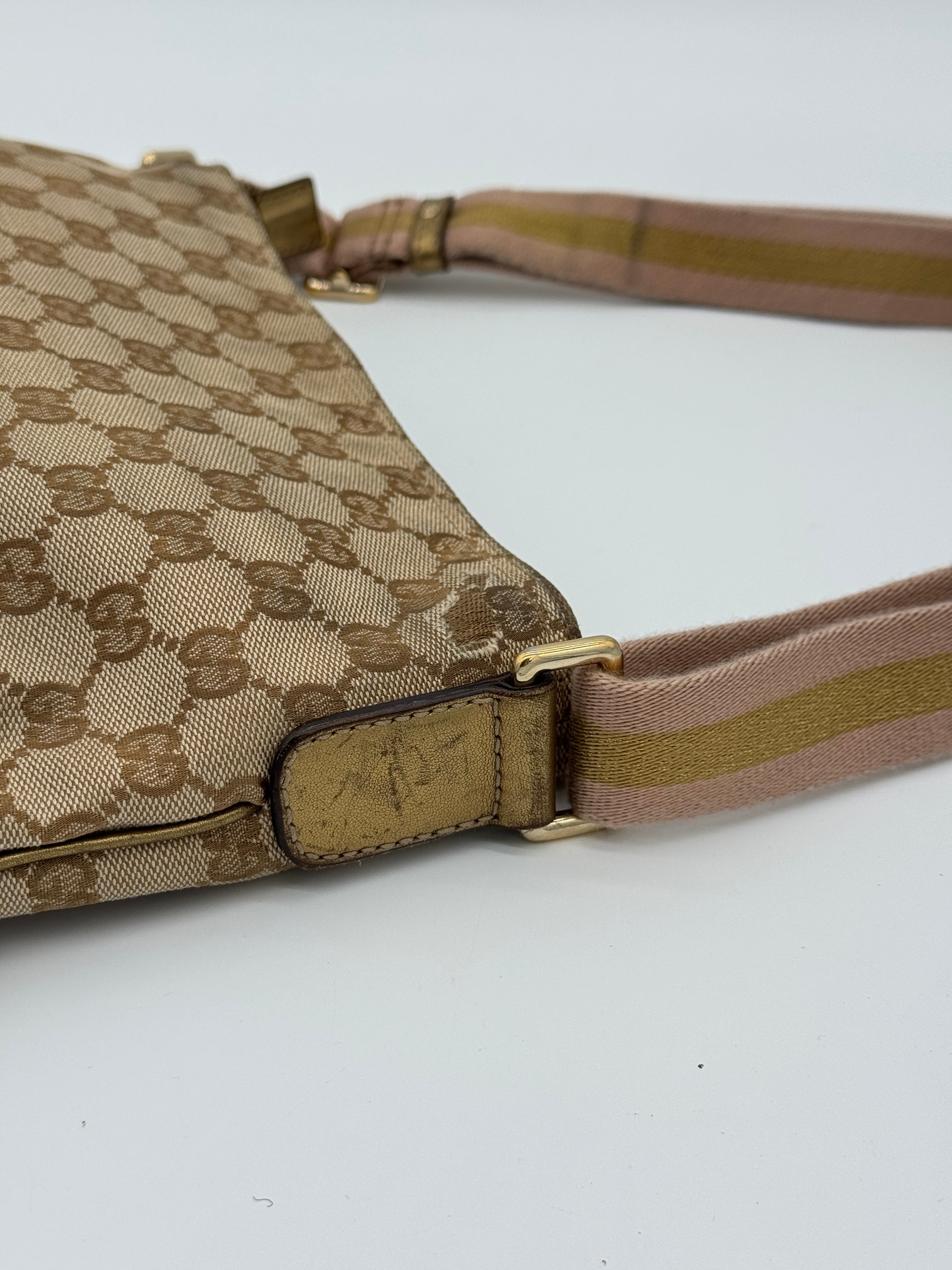 Gucci Web Messenger