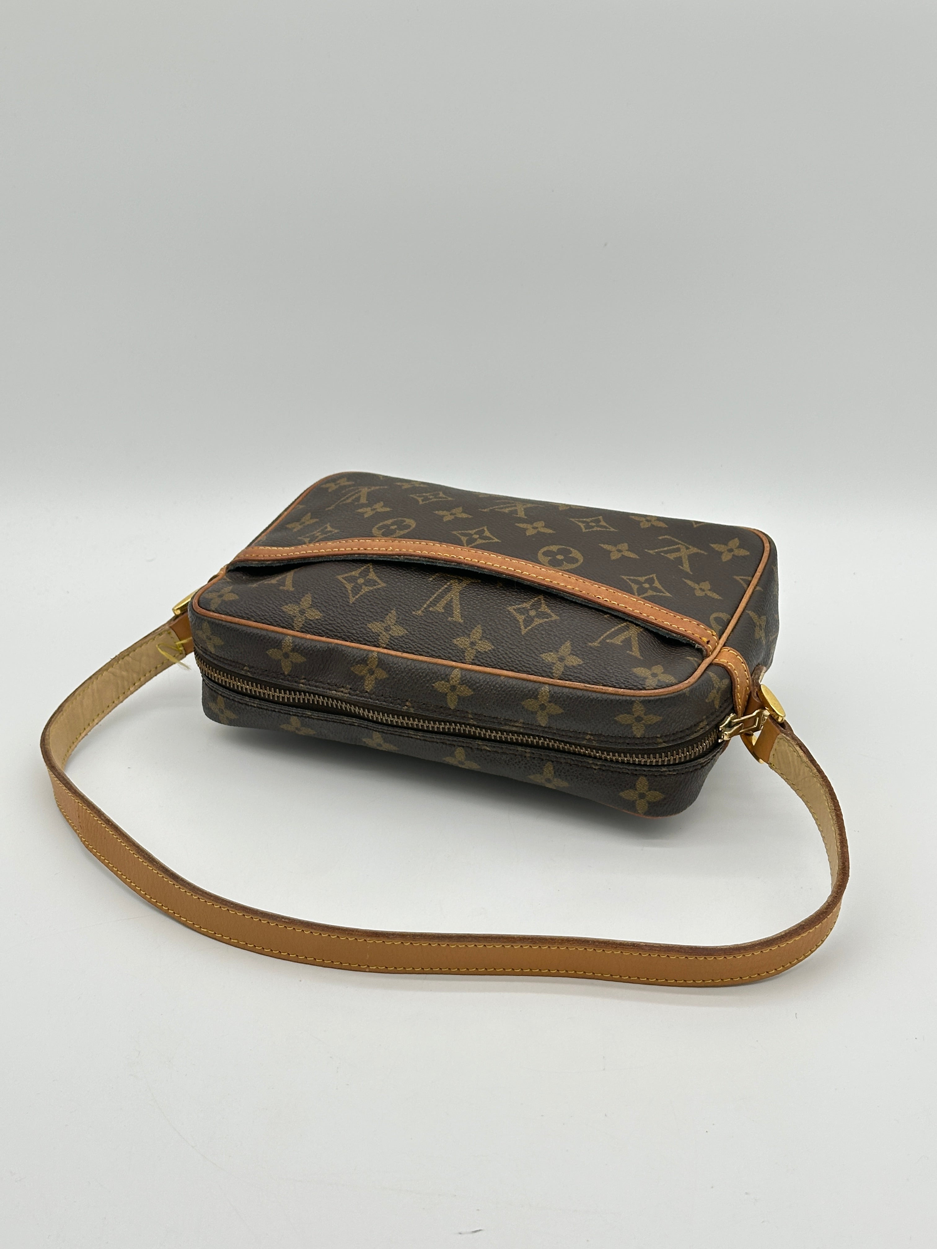 Louis Vuitton Trocadero 23