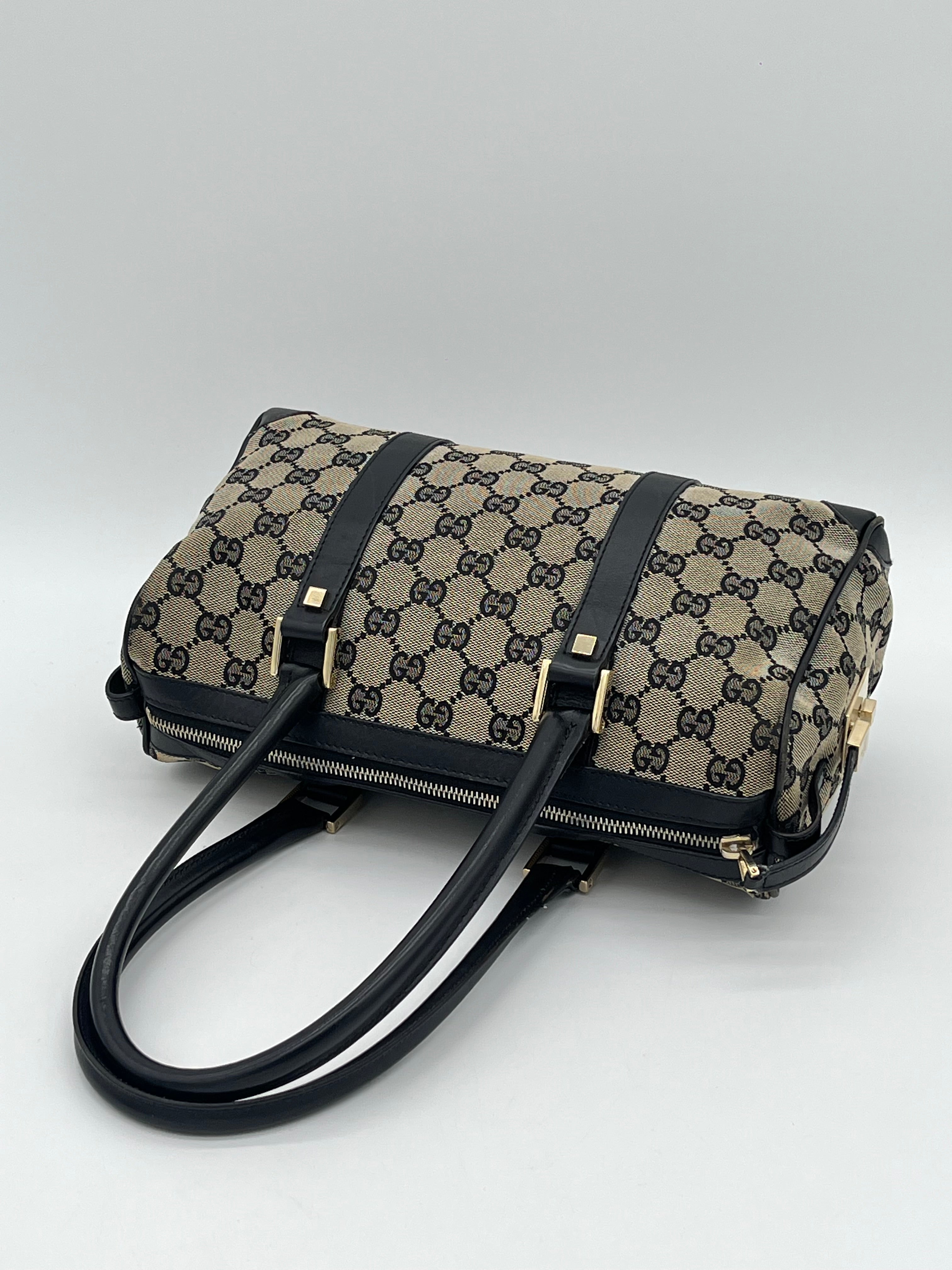 Gucci Boston