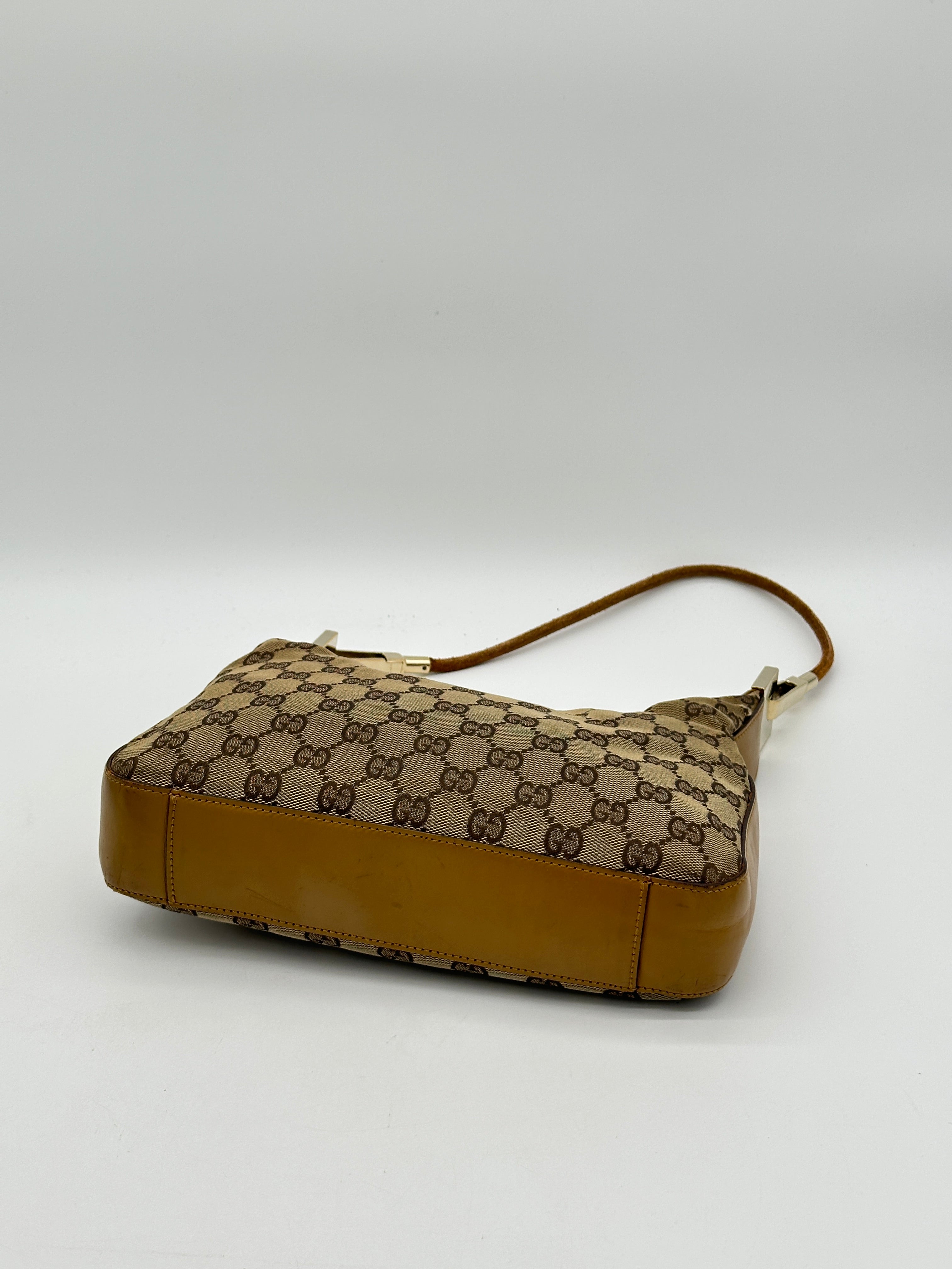 Gucci Clasp Hobo