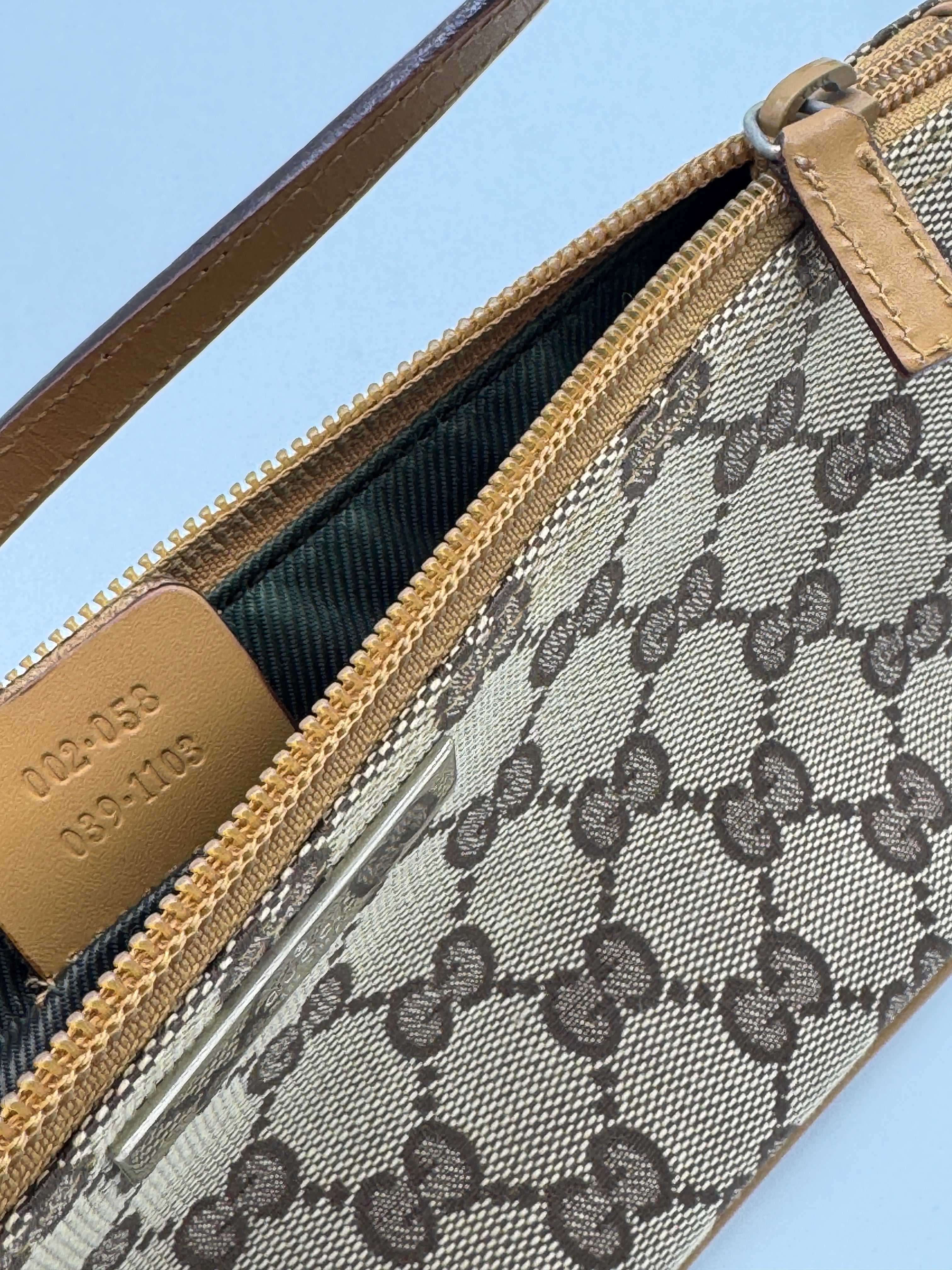 Gucci Boat Bag