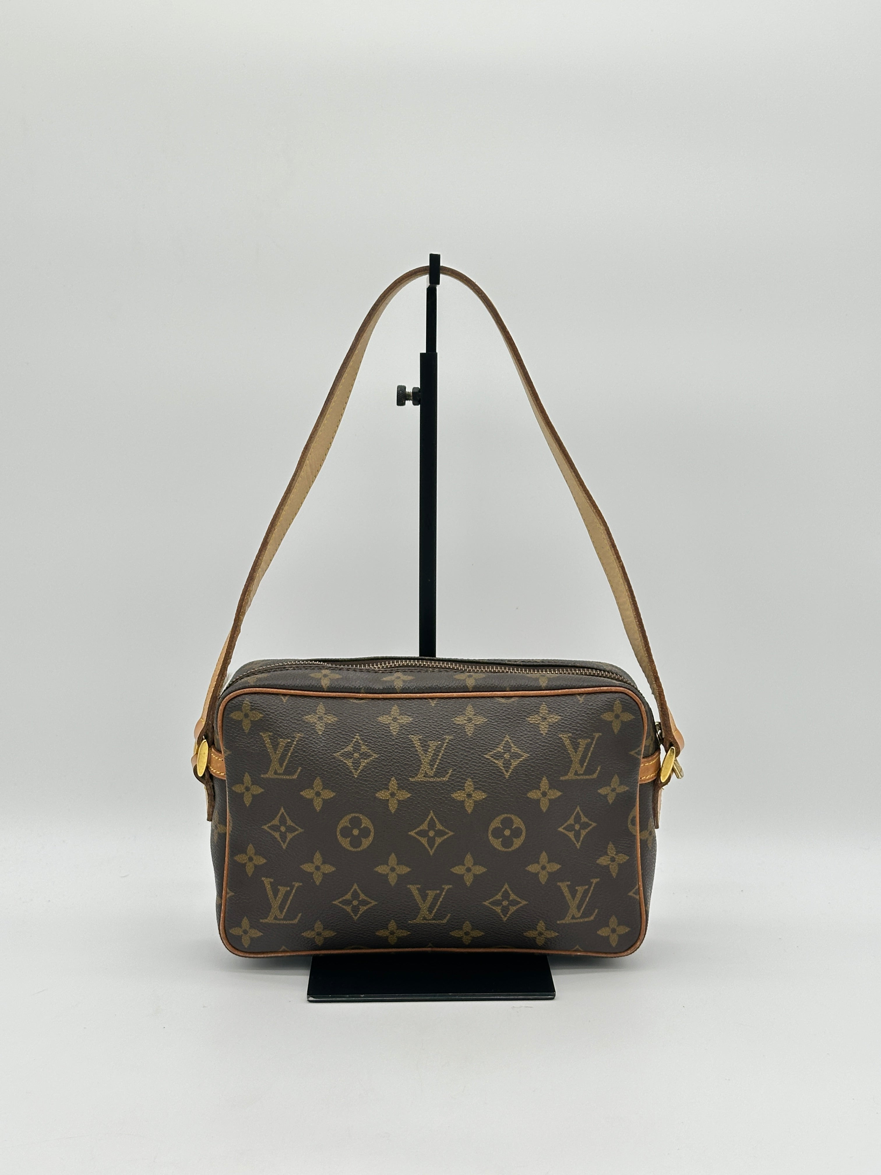 Louis Vuitton Trocadero 23