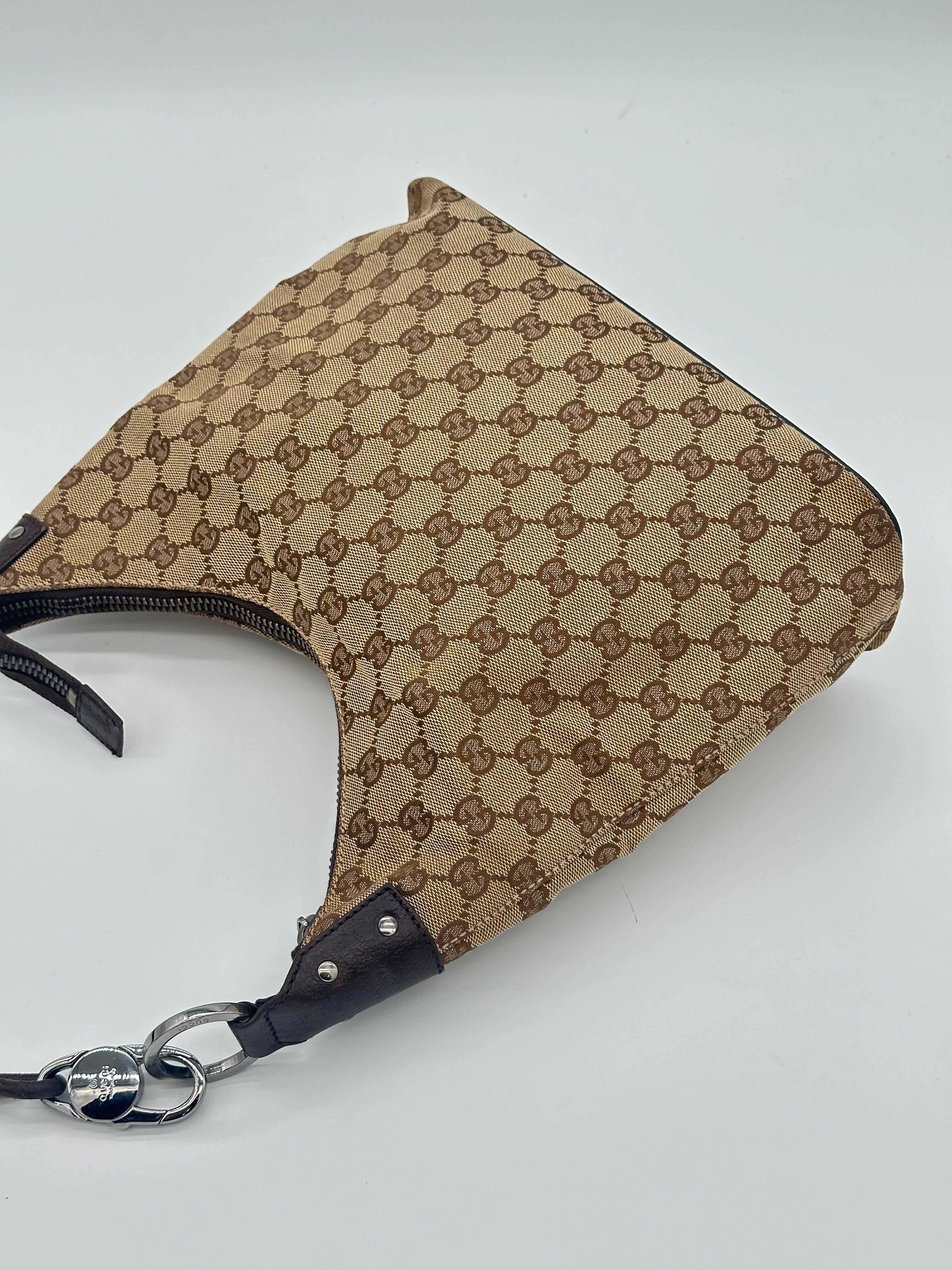 Gucci Lock Canvas