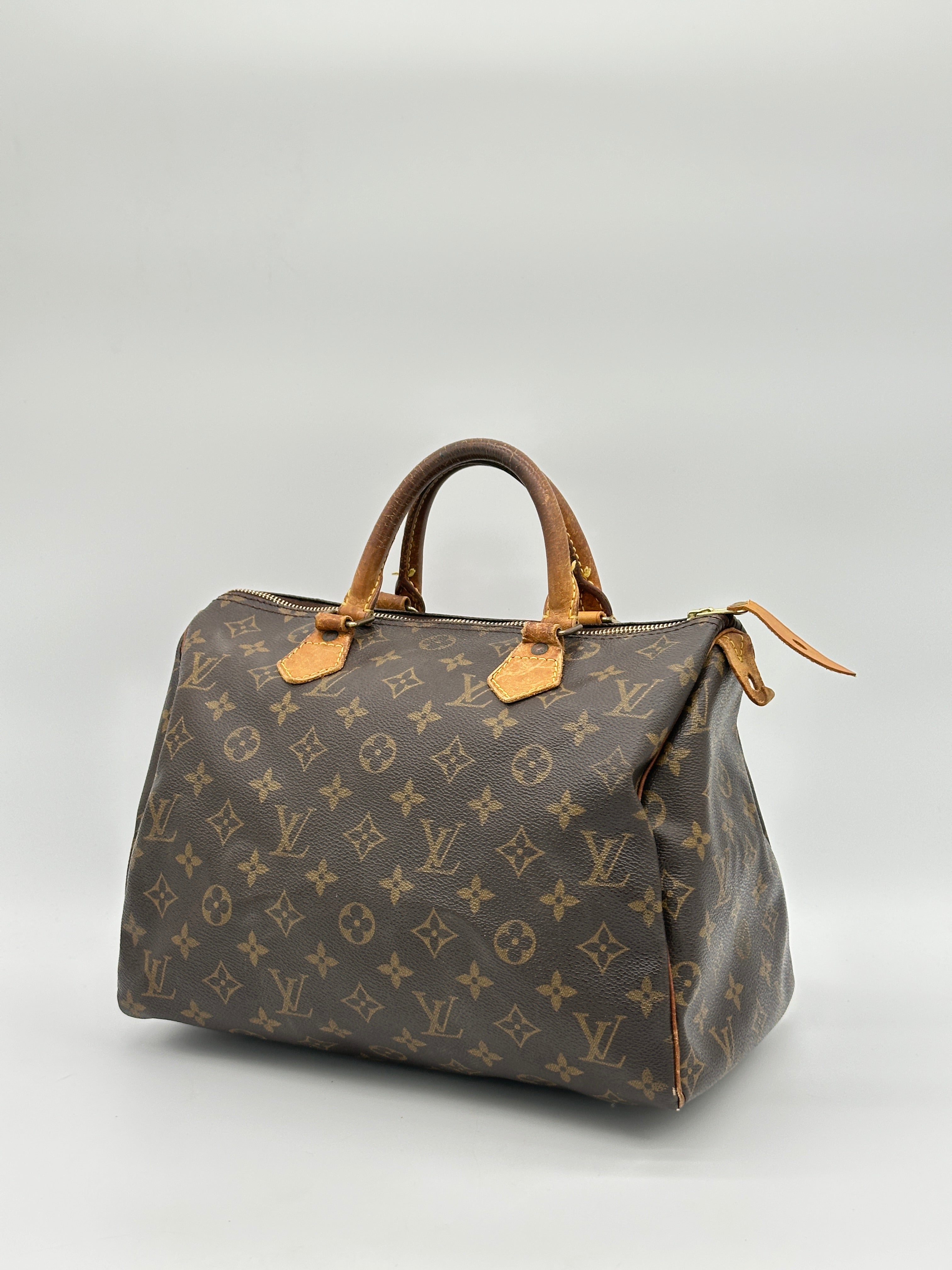 Louis Vuitton Speedy 30