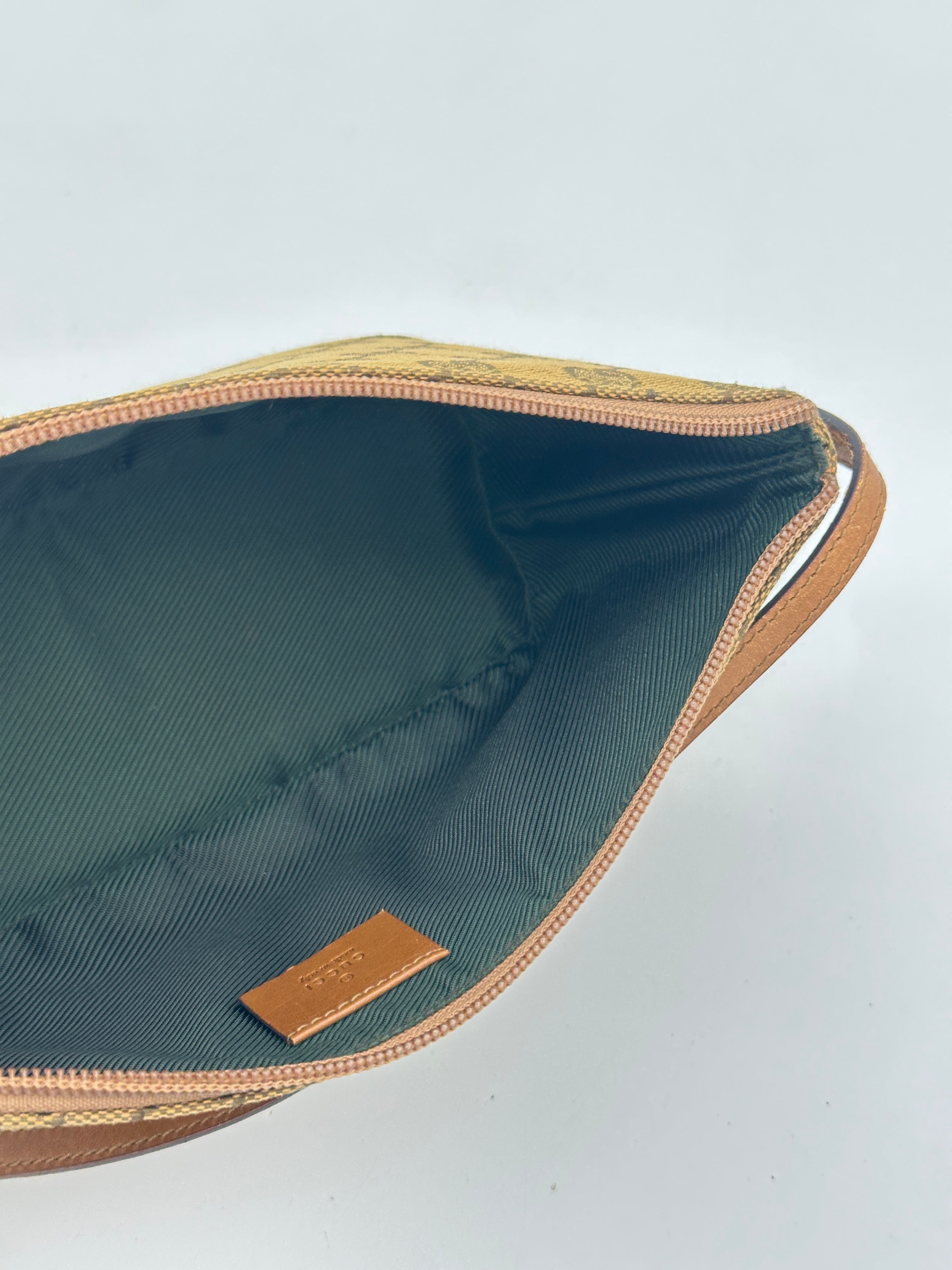 Gucci Boat Bag