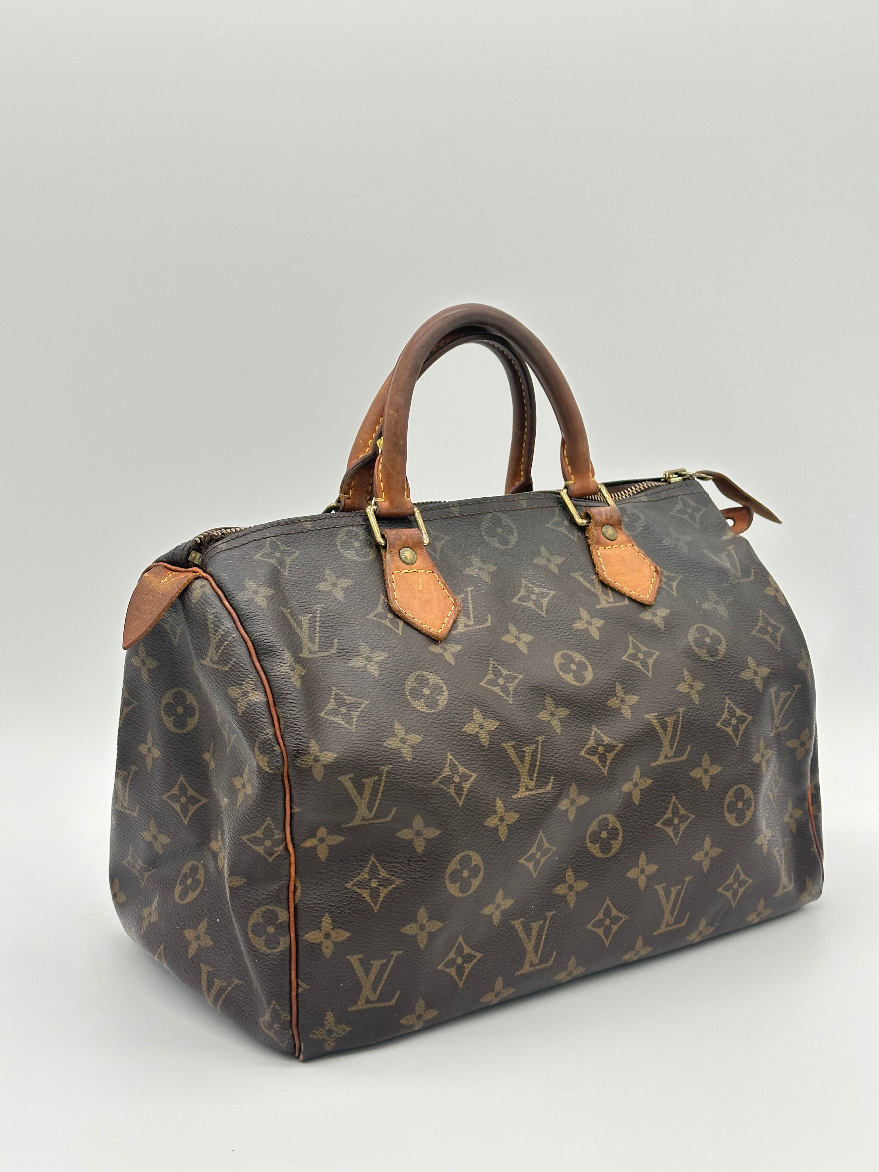 Louis Vuitton Speedy 30
