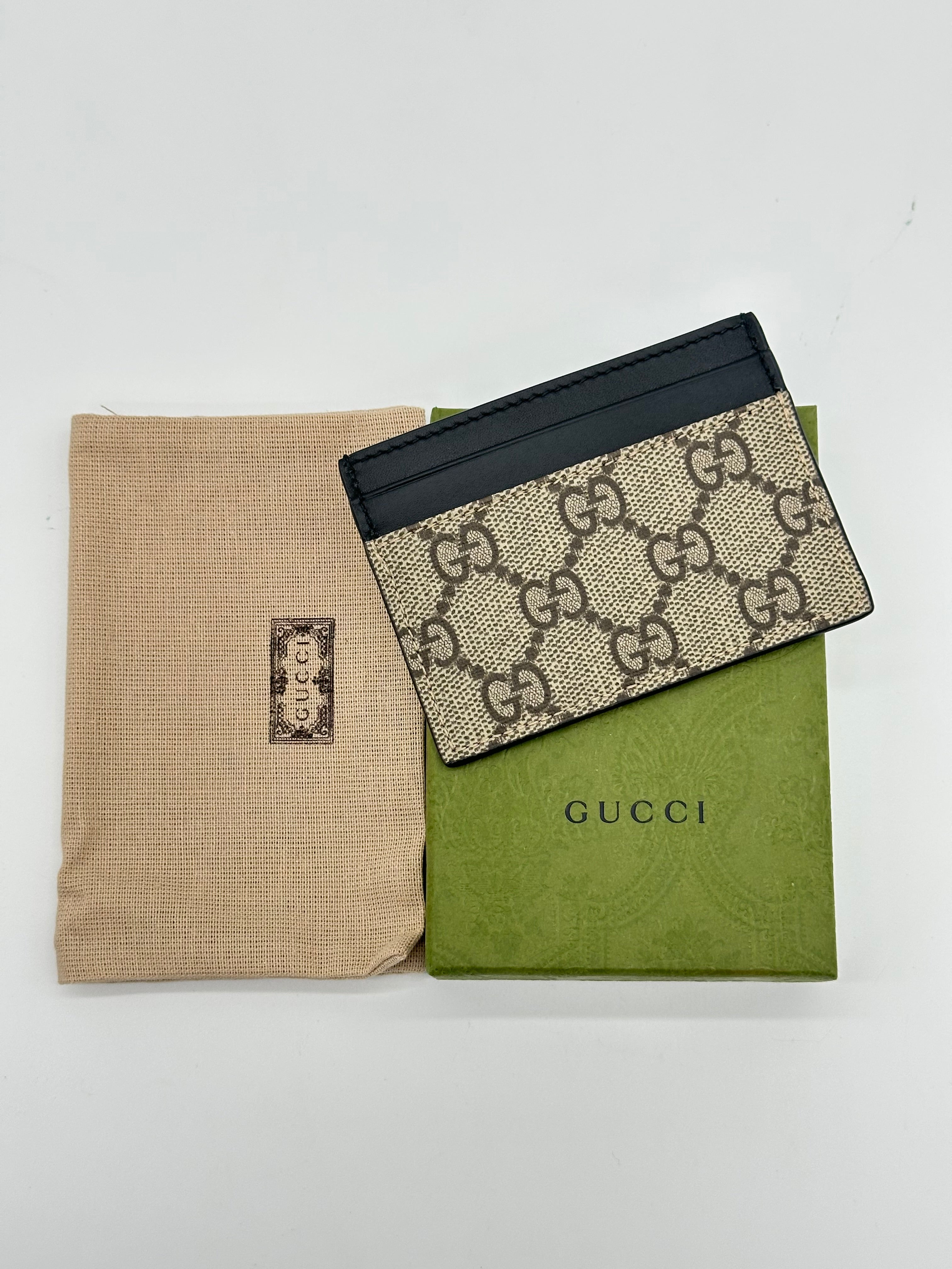 Gucci Supreme Cardcase