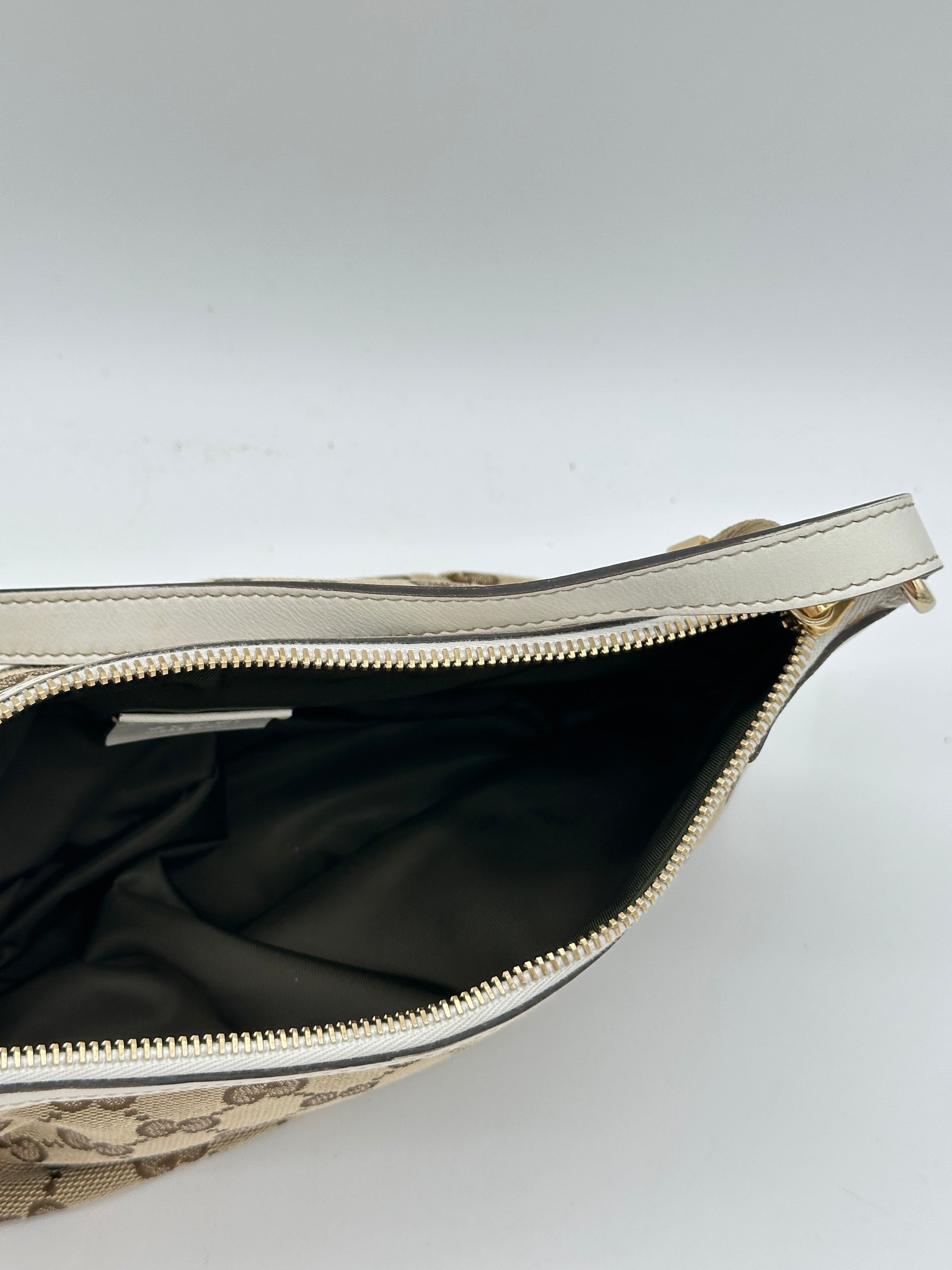 Gucci Pleated Pochette