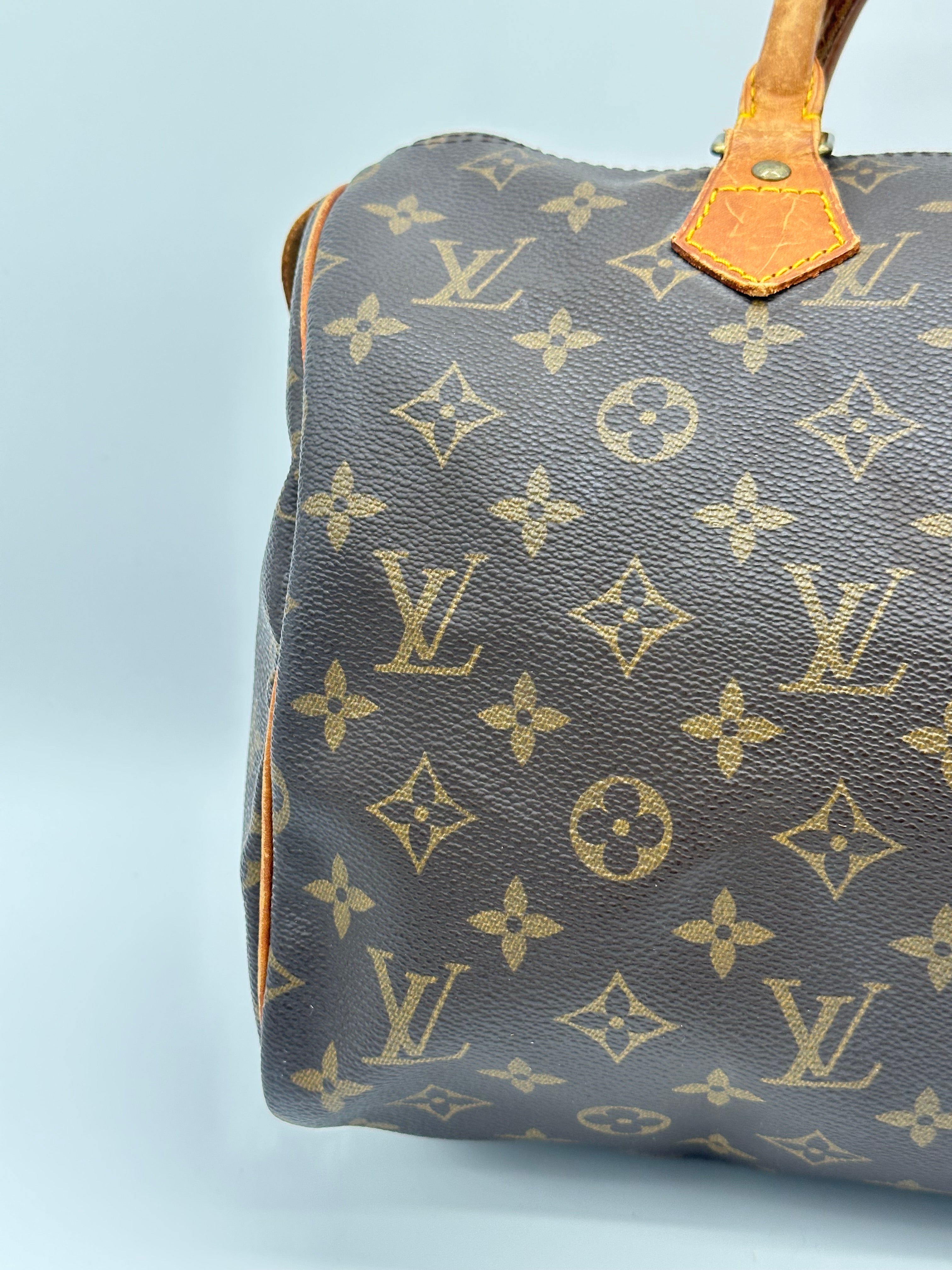 Louis Vuitton Speedy 30