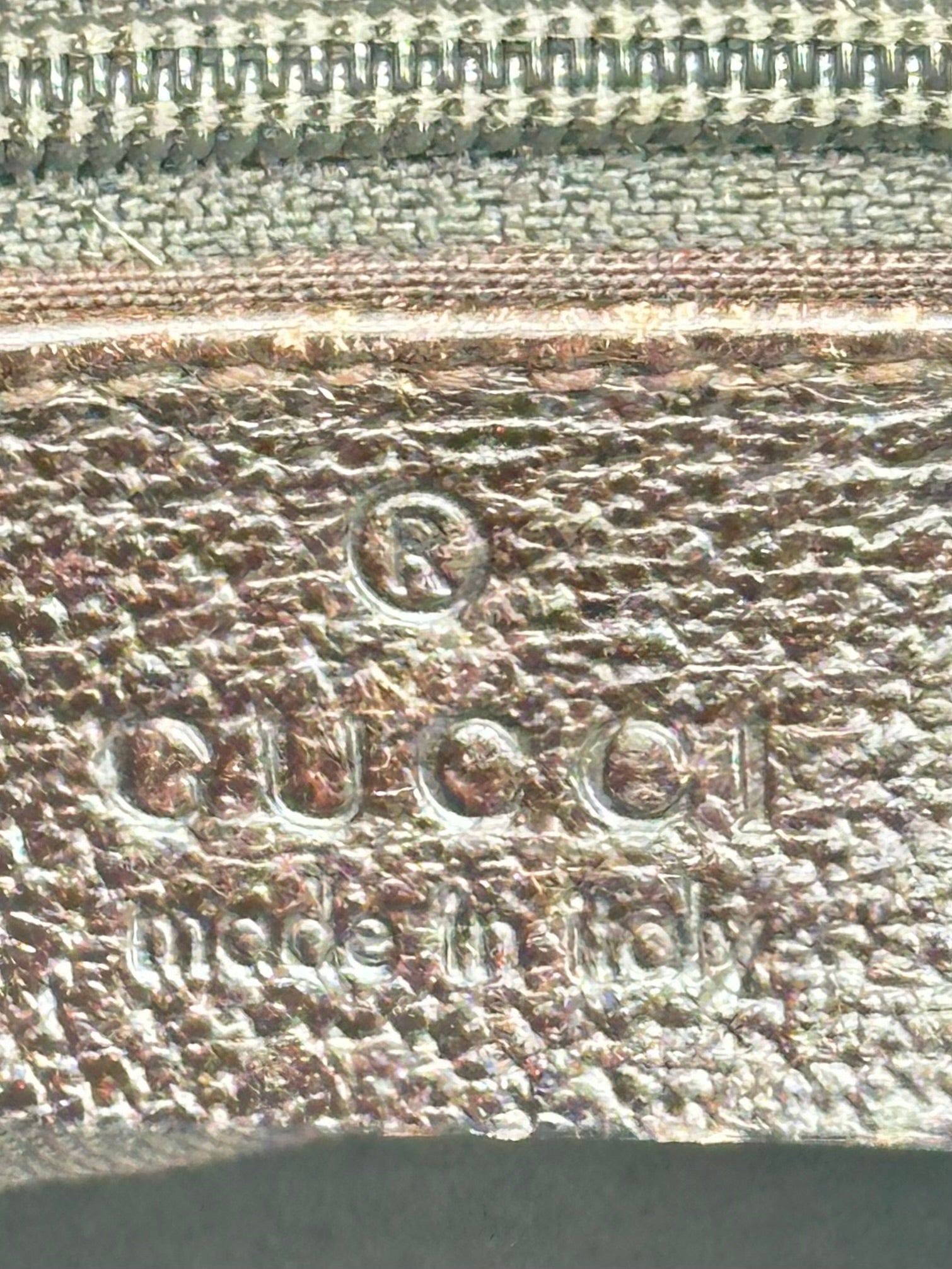Gucci Lock Canvas