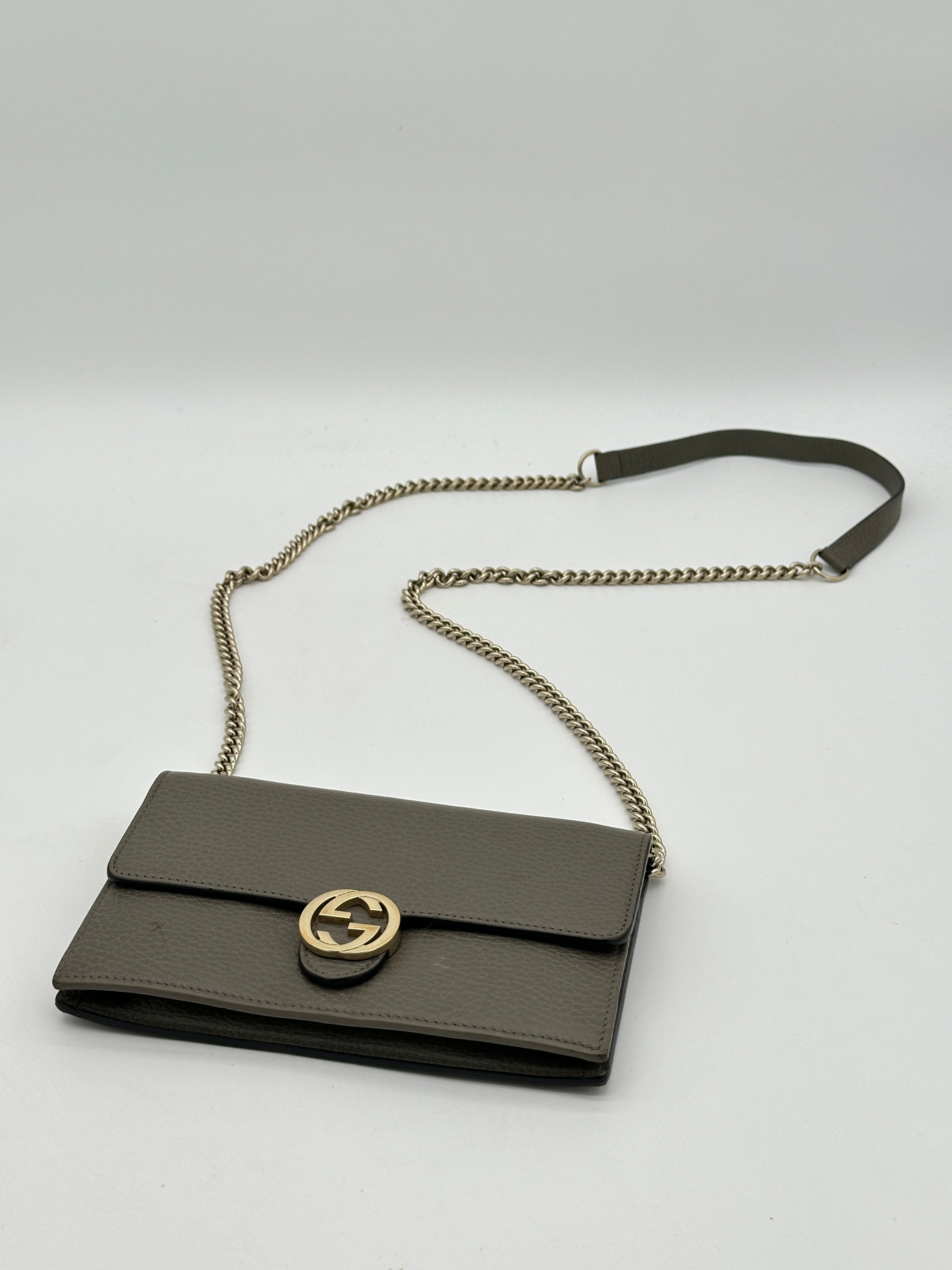 Gucci Interlocking Wallet on Chain