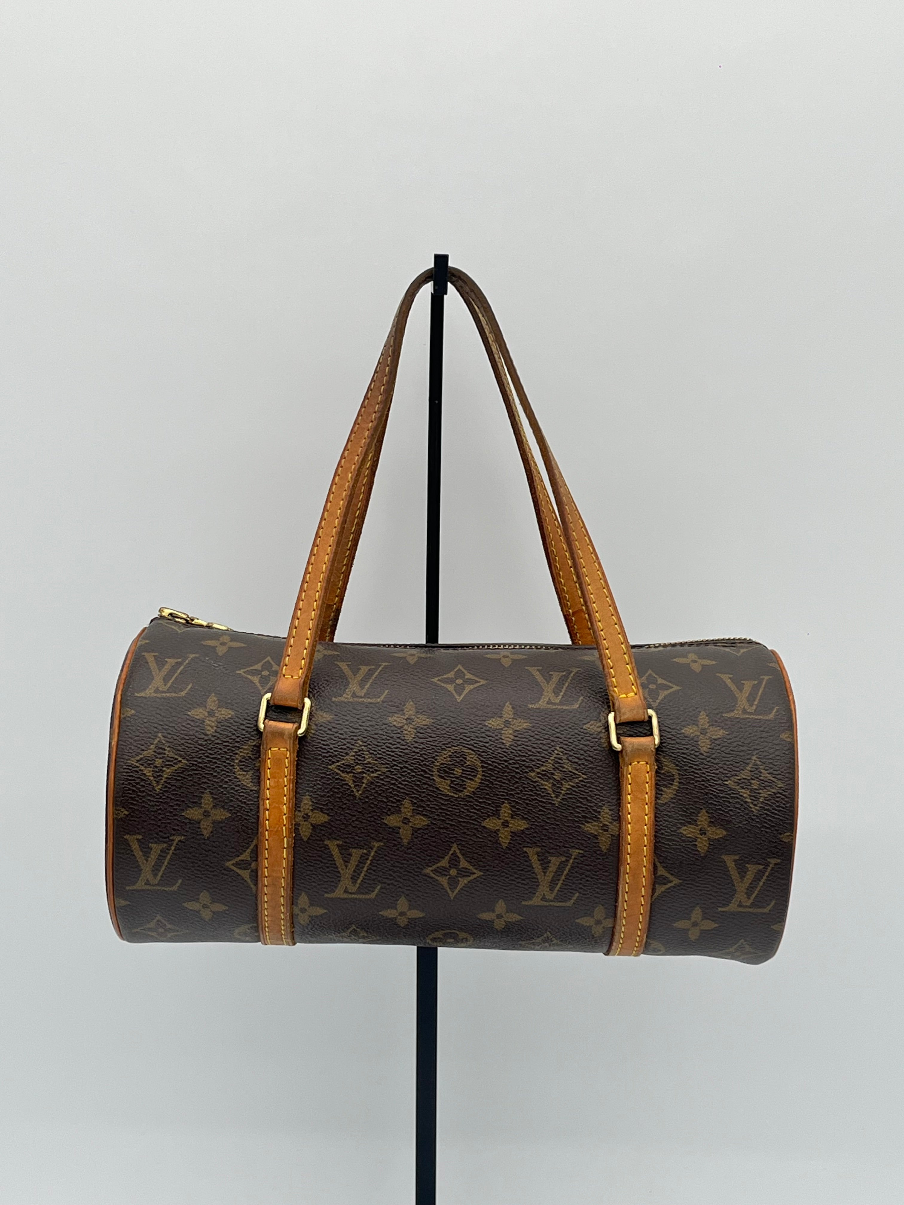 Louis Vuitton Papillon 26