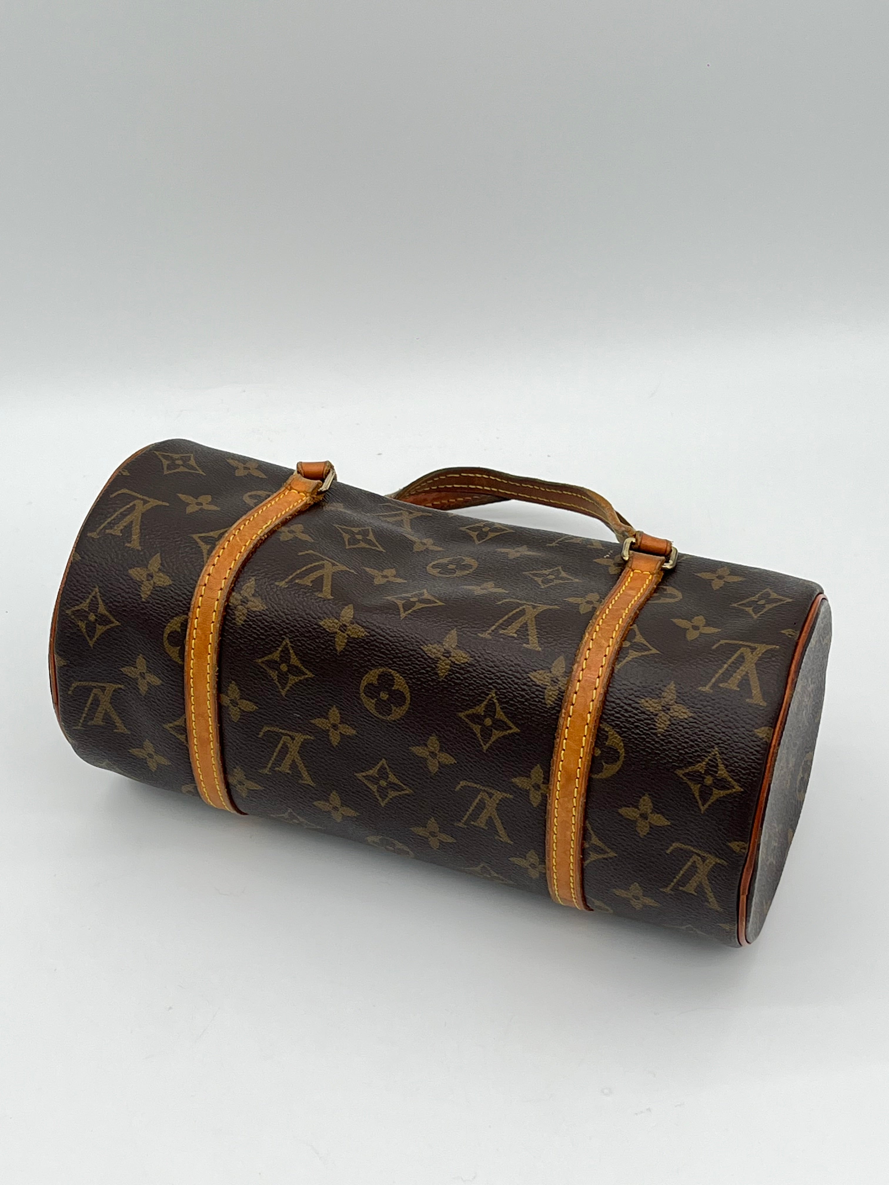 Louis Vuitton Papillon 26