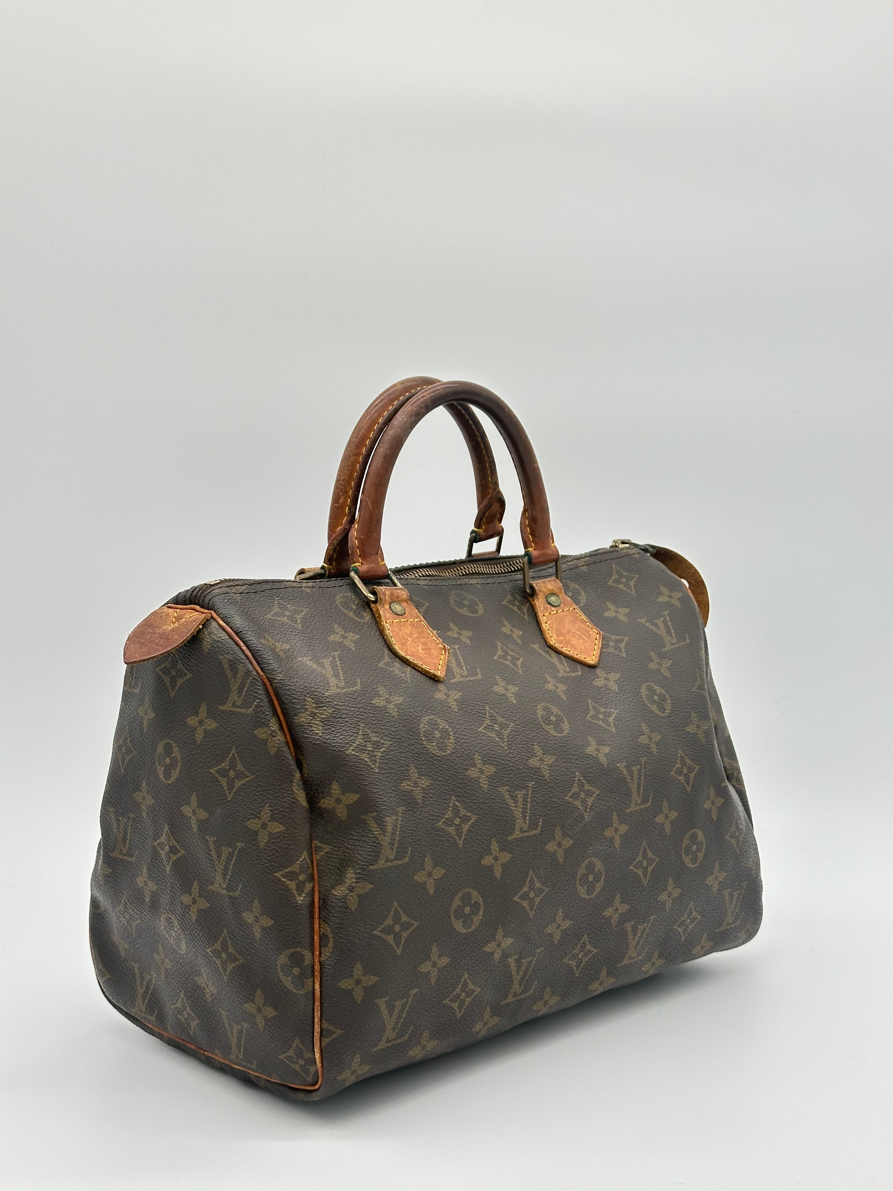 Louis Vuitton Speedy 30