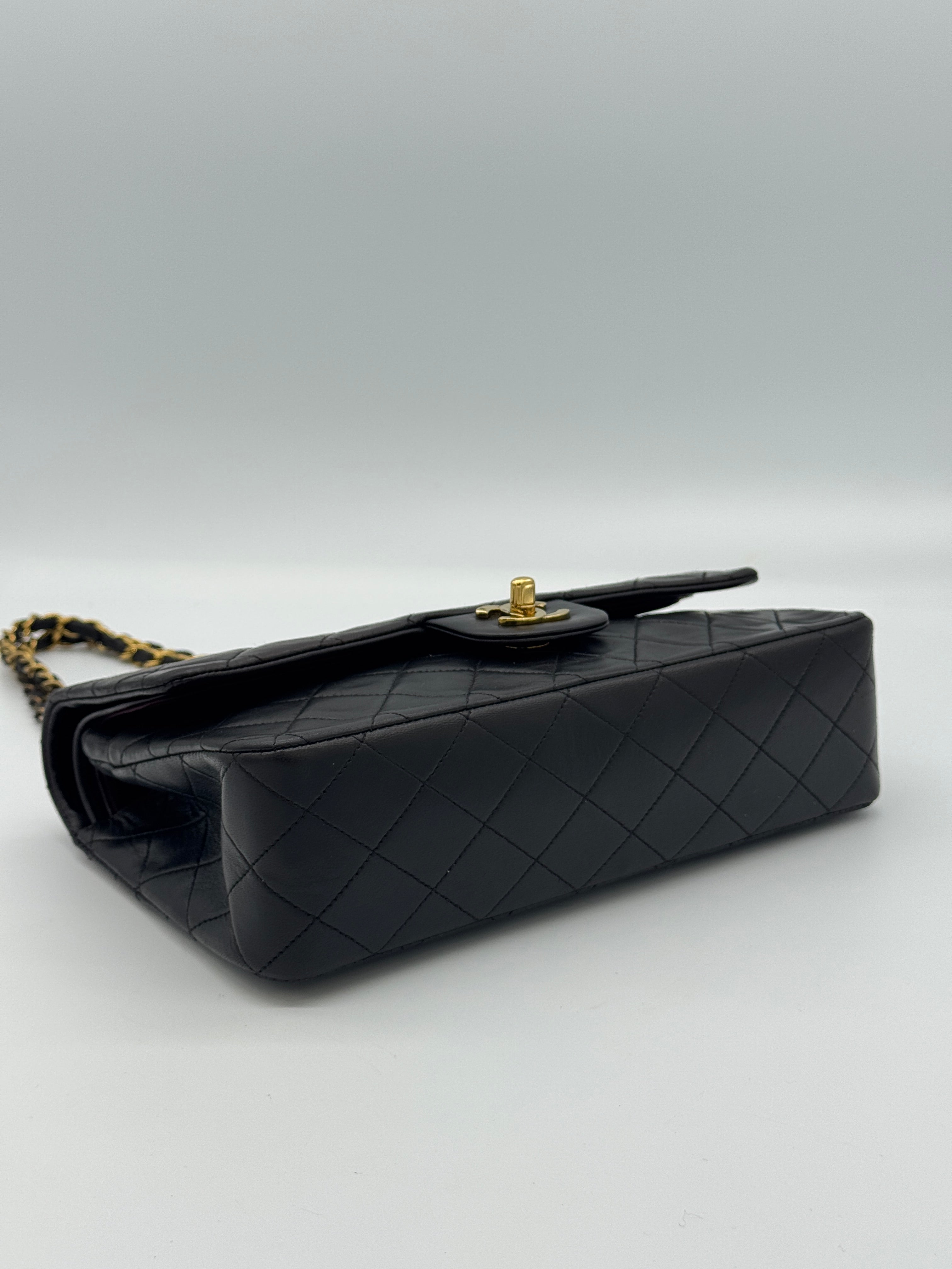 Chanel Classic Medium